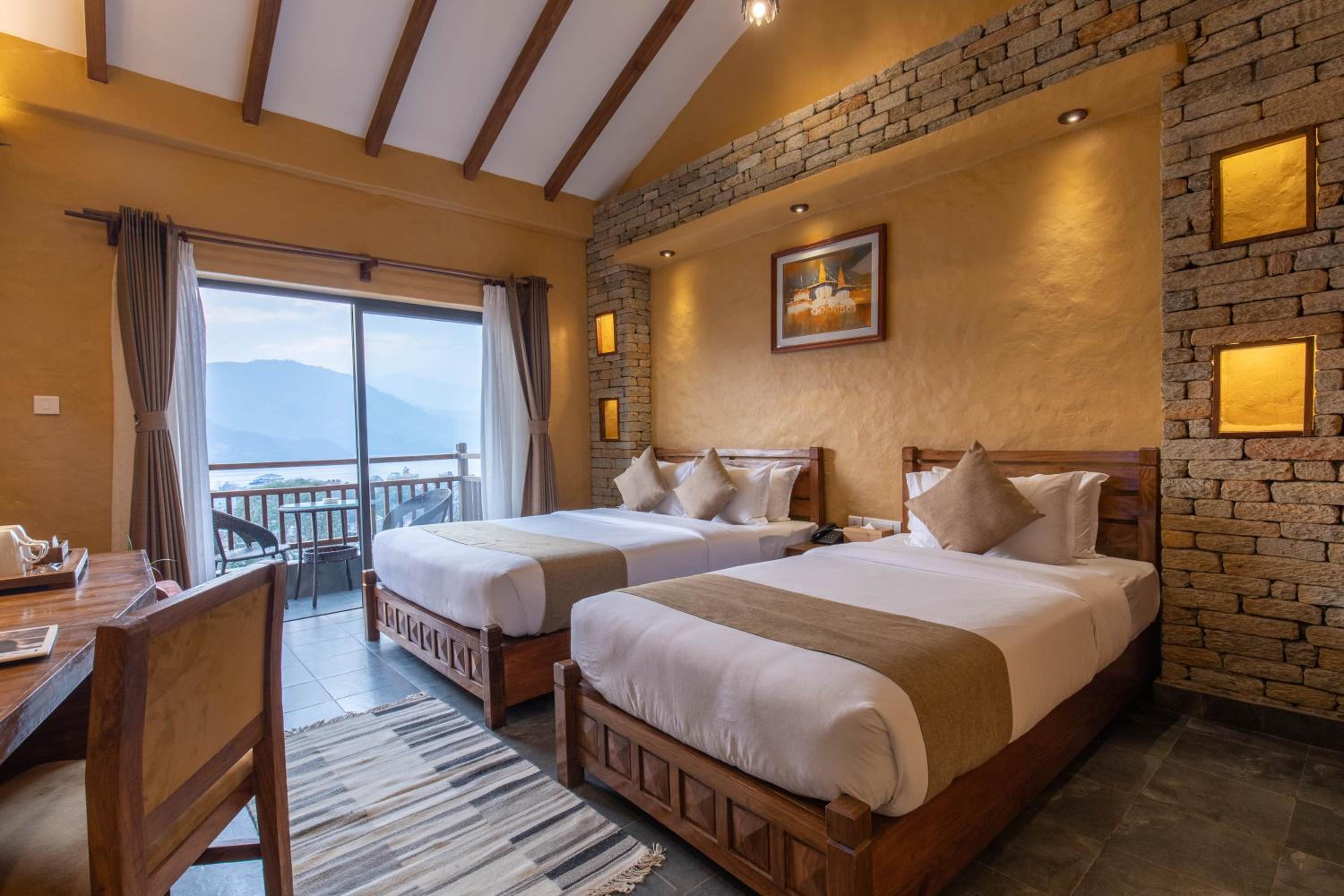 Superior Family Room with Free Airport Transfers - Photo 7