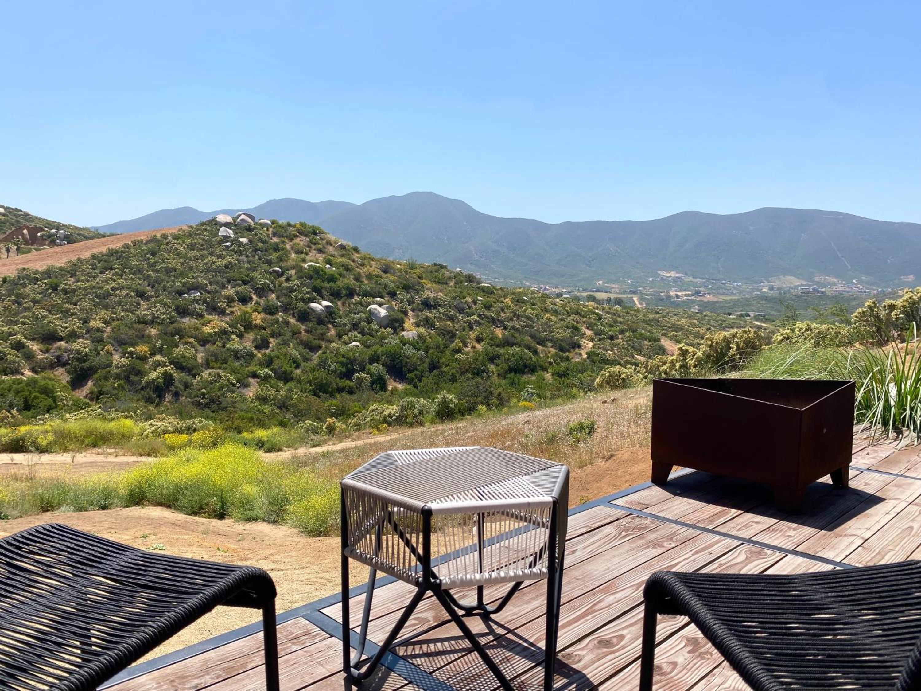 Double Room with Mountain View - Photo 2