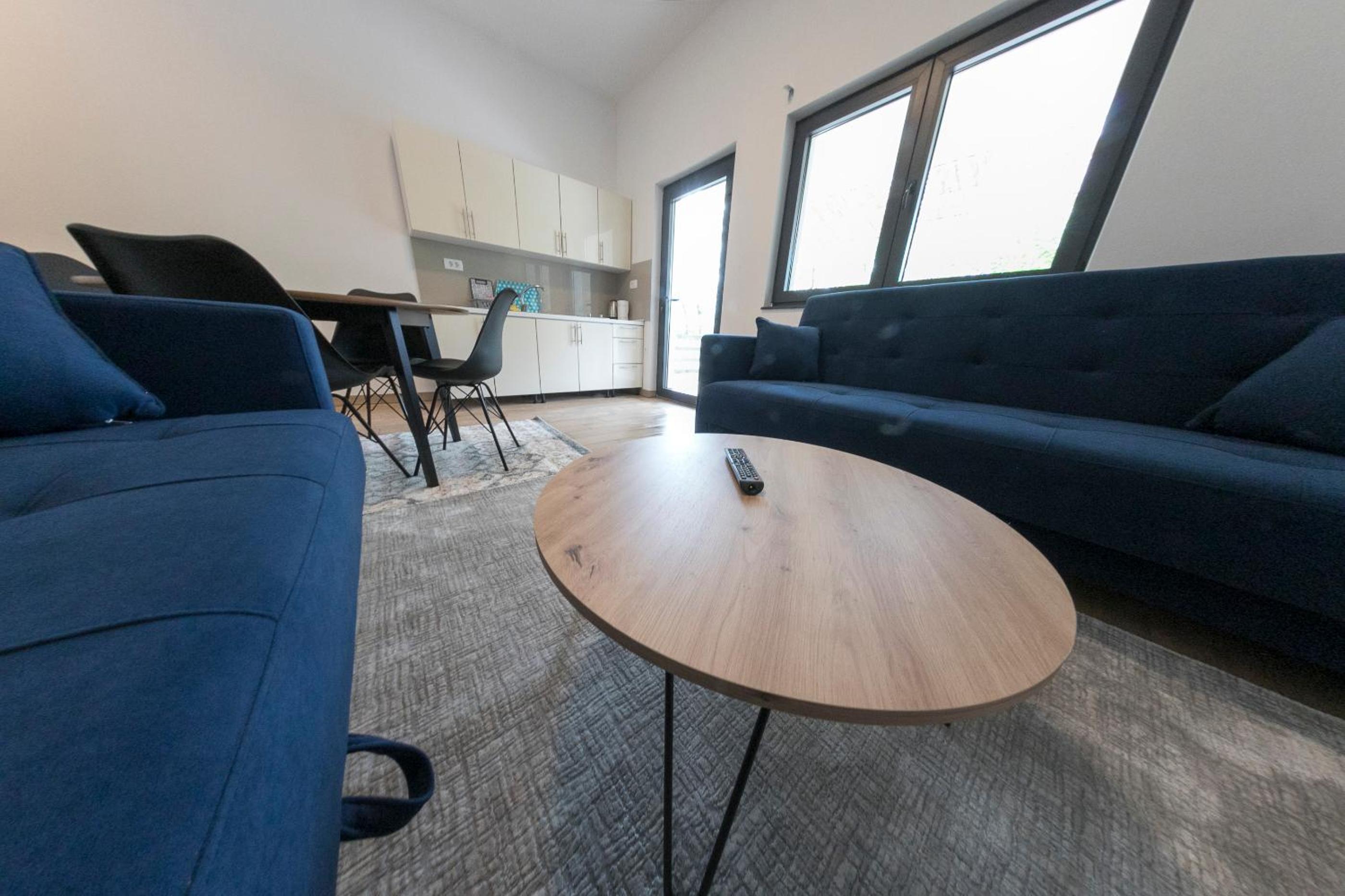 One-Bedroom House photo 2