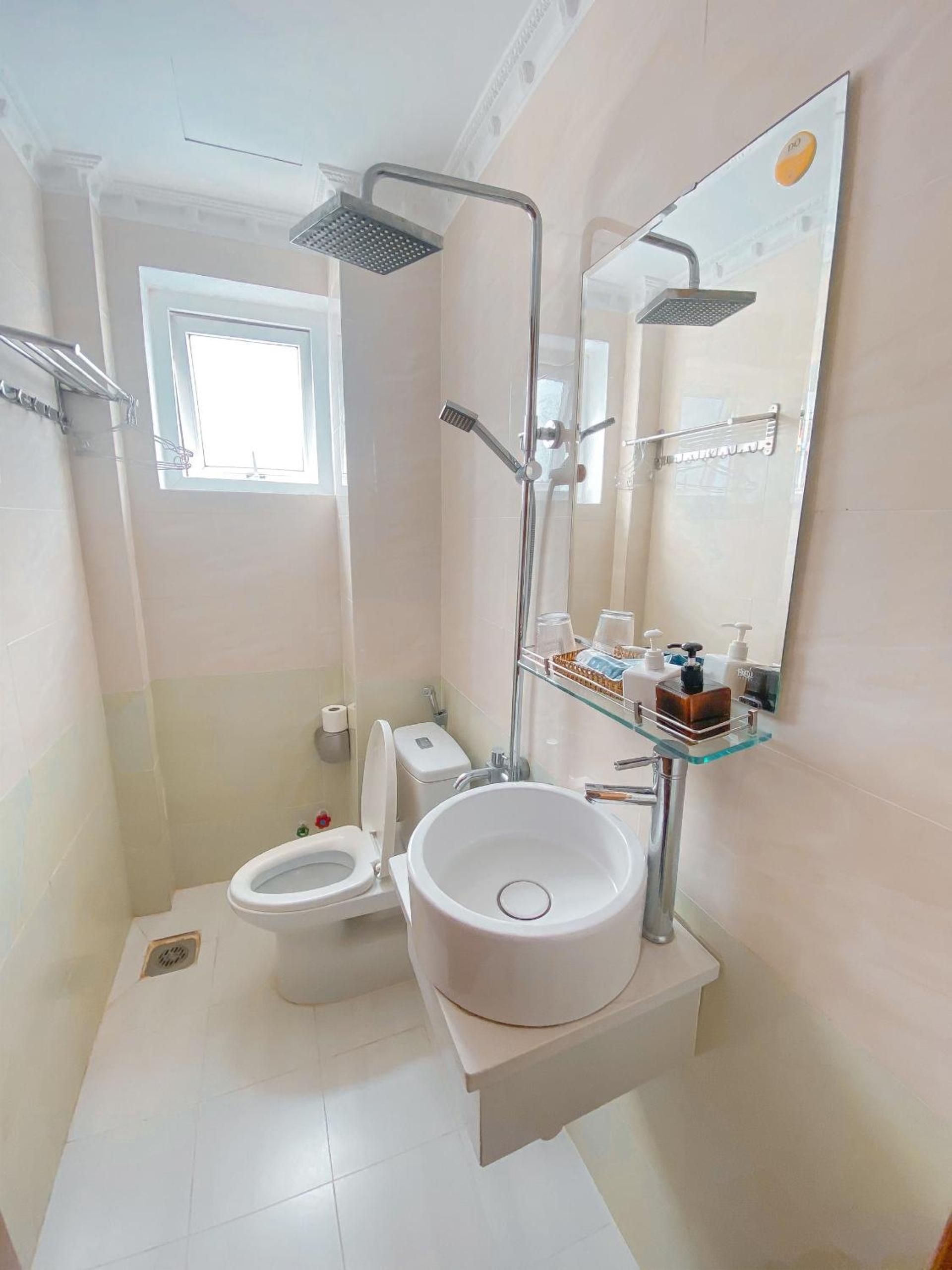 Standard Double Room - Photo 5