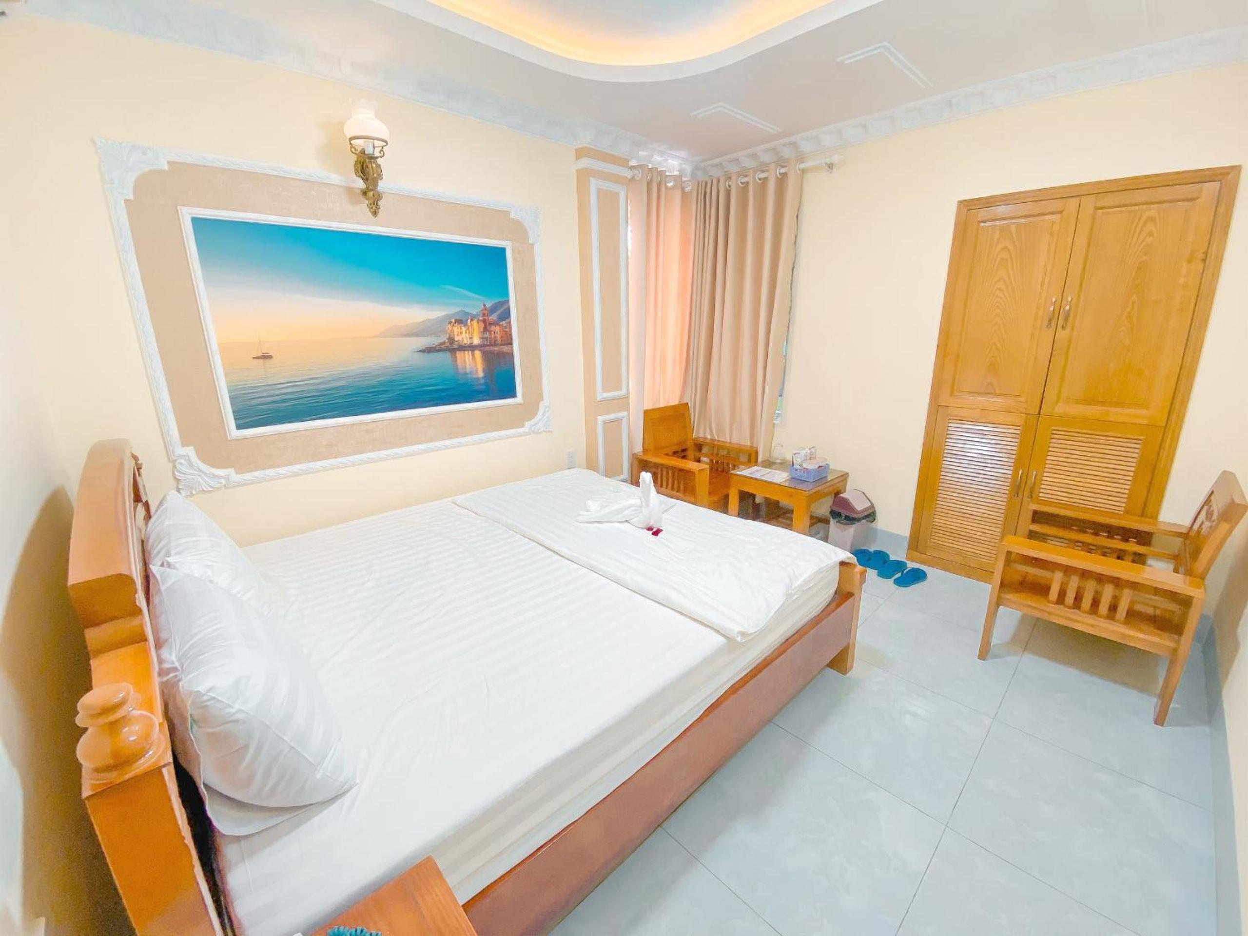 Standard Double Room - Photo 6