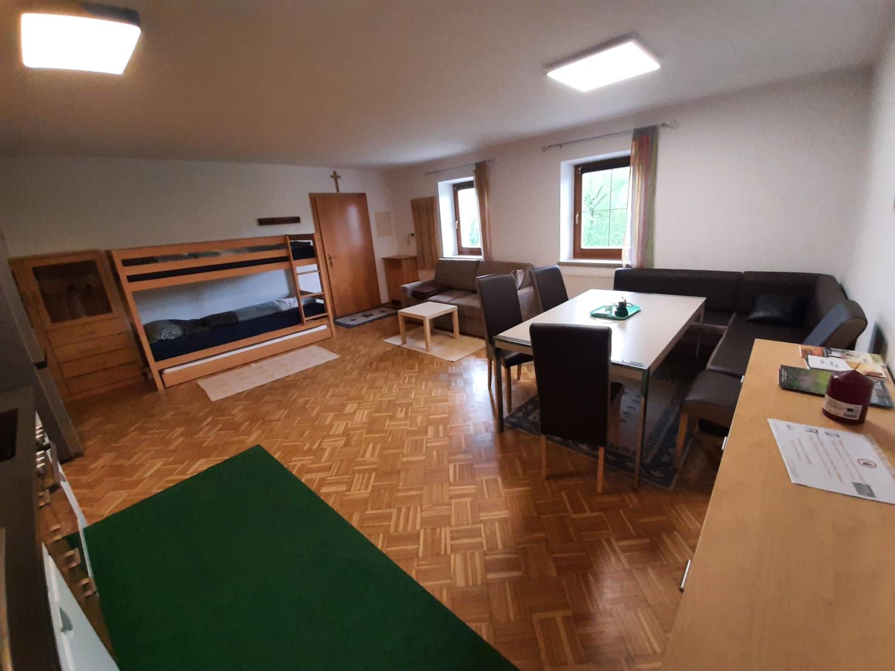 One-Bedroom Apartment photo 2