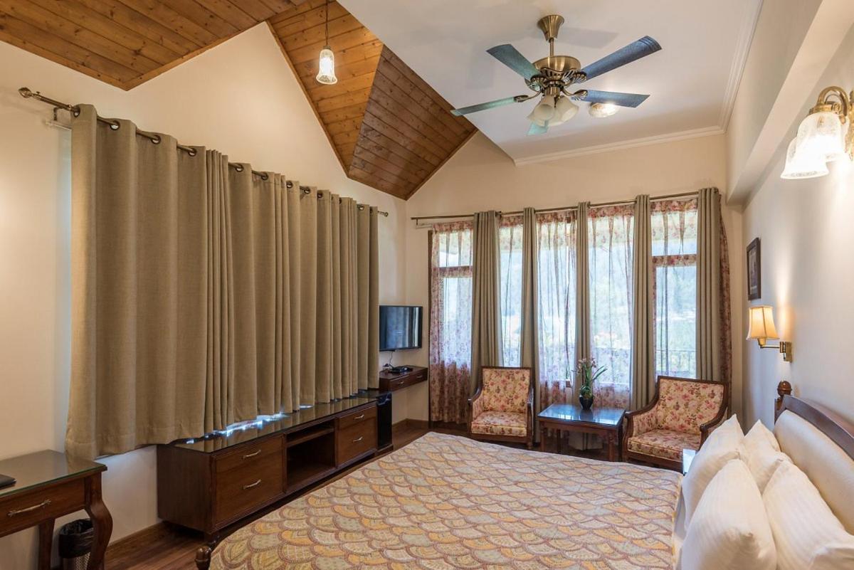 Superior Villa photo 1