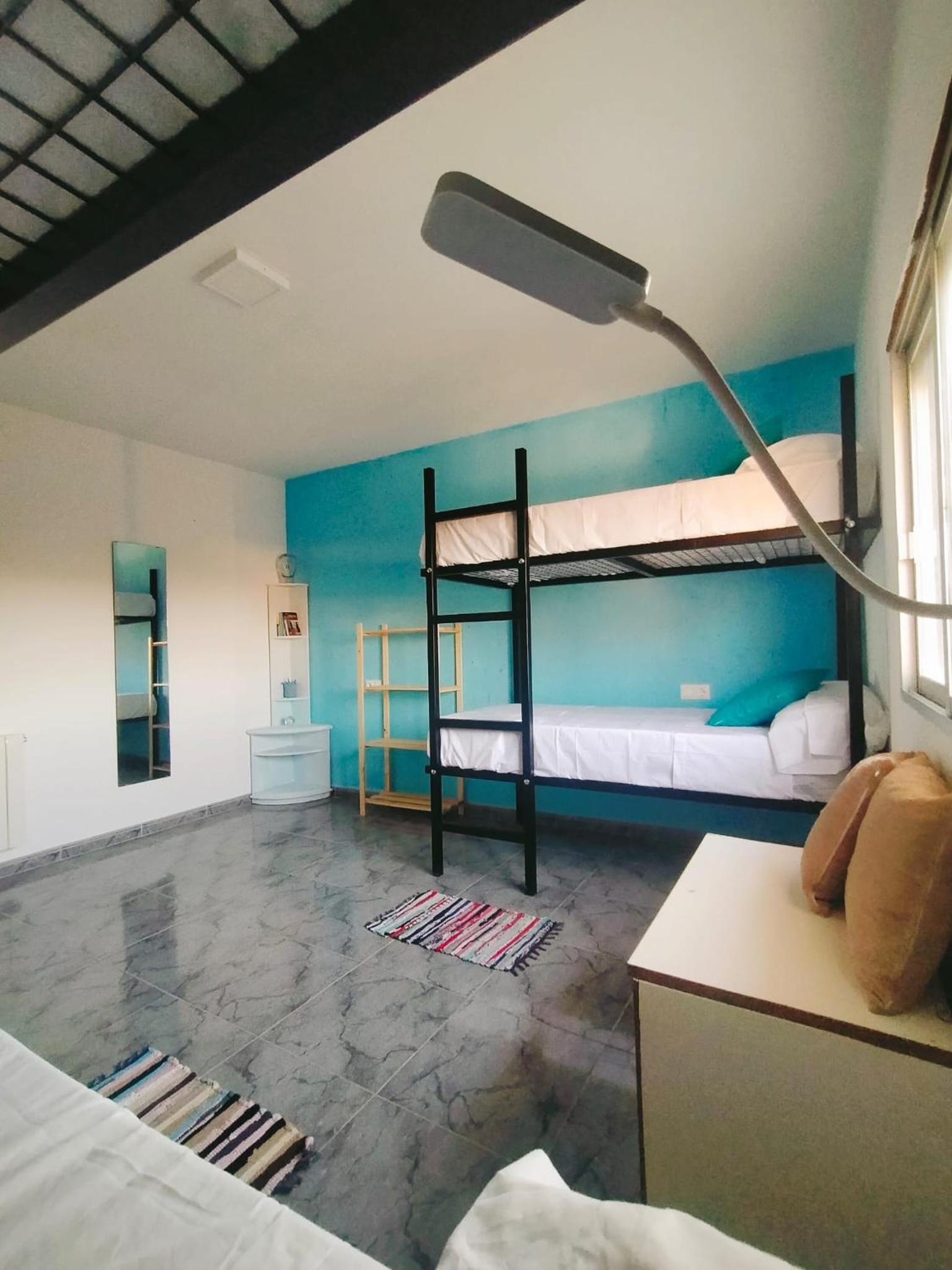 Bed in 4-Bed Dormitory Room photo 2