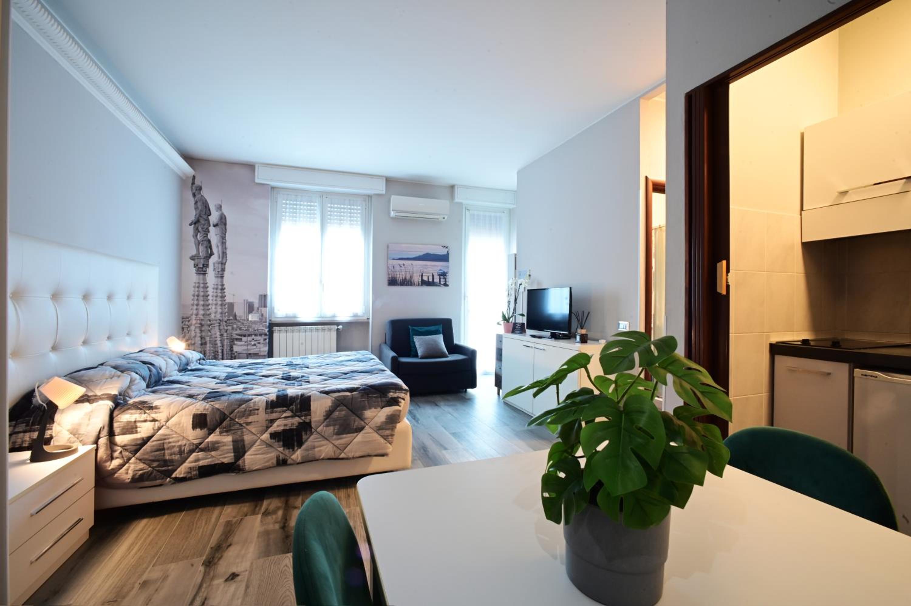 Apartment with Balcony