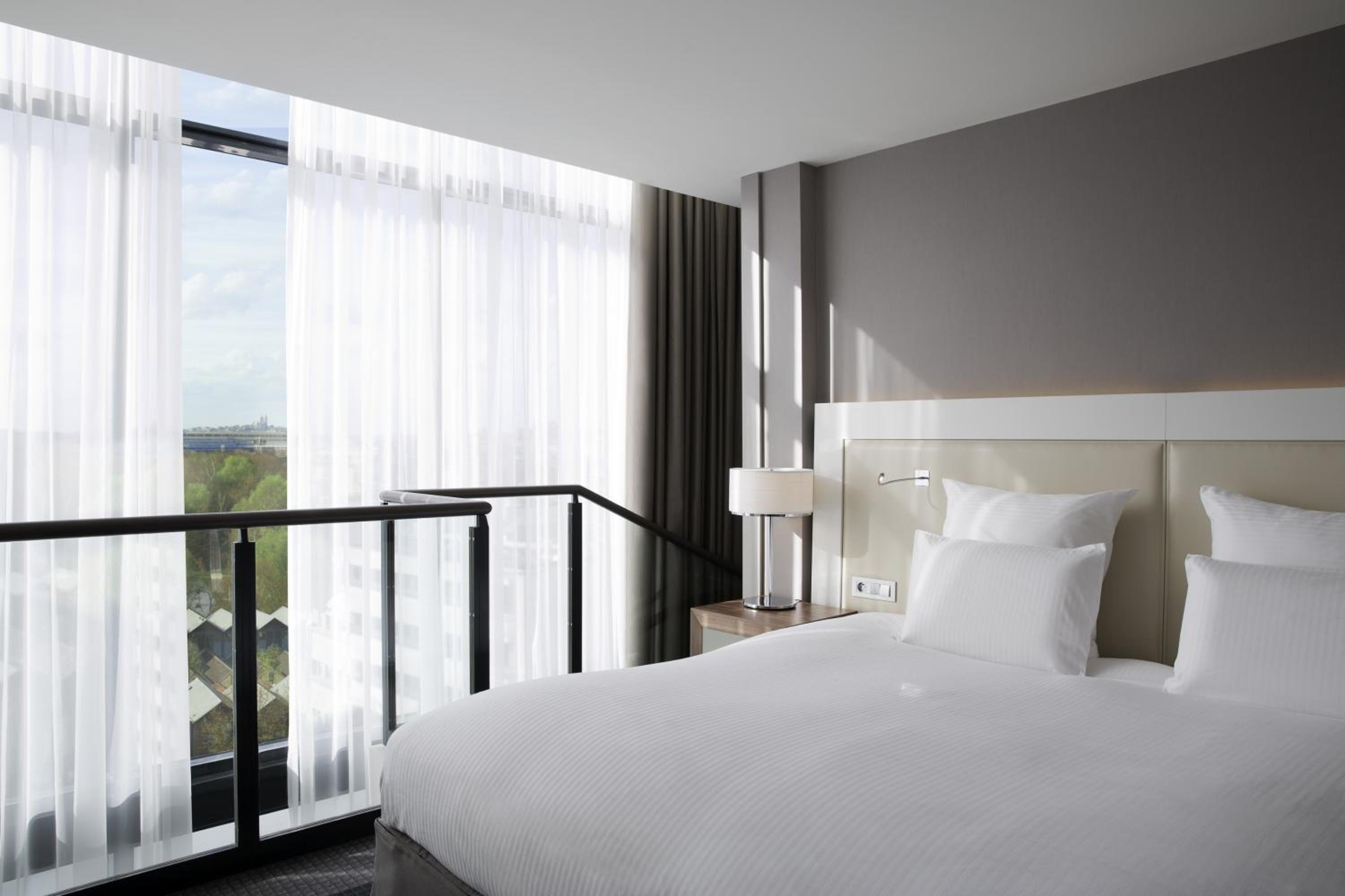 Suite Duplex King with Panoramic View thumbnail 5