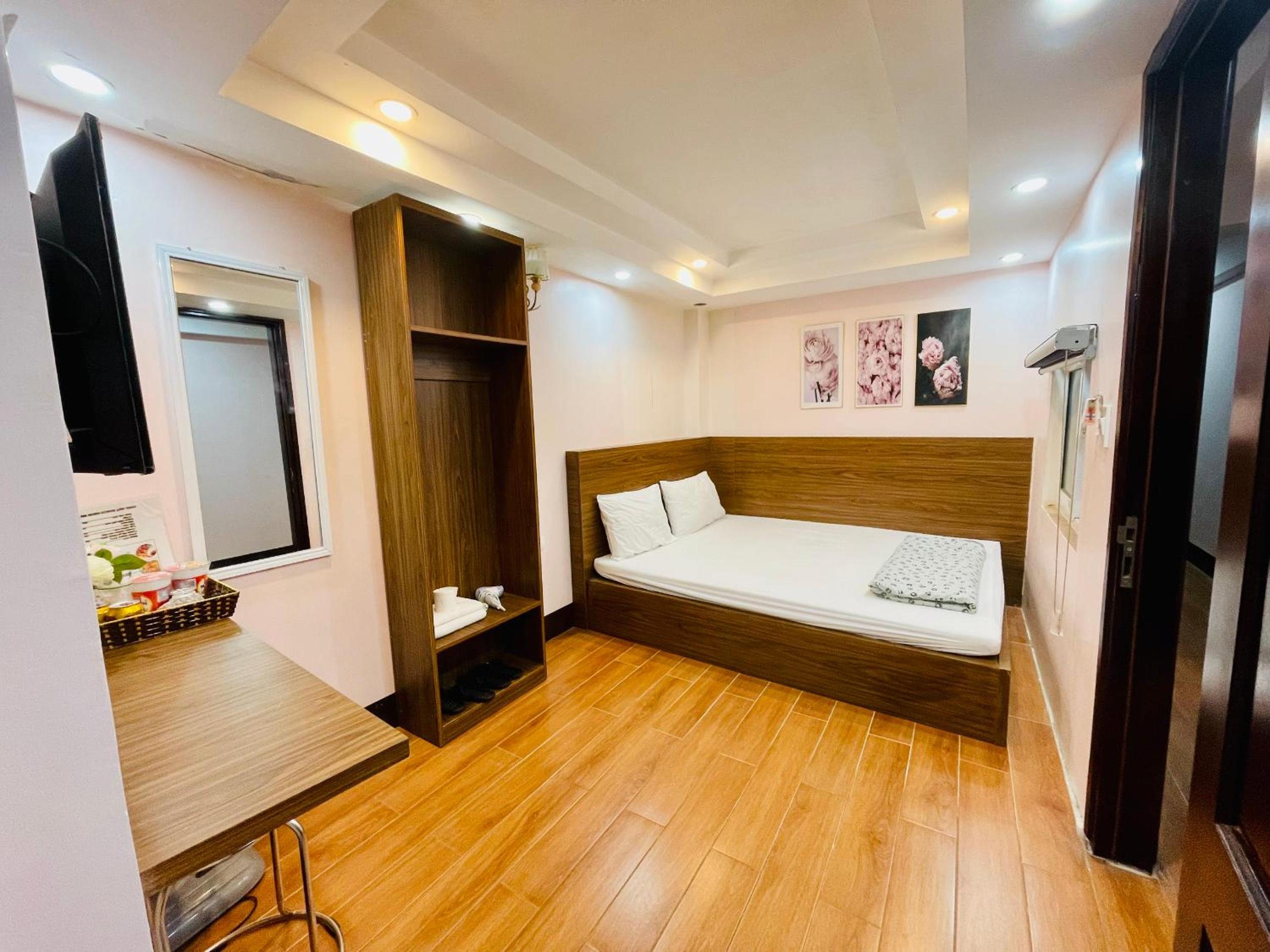 Double Room - Photo 1