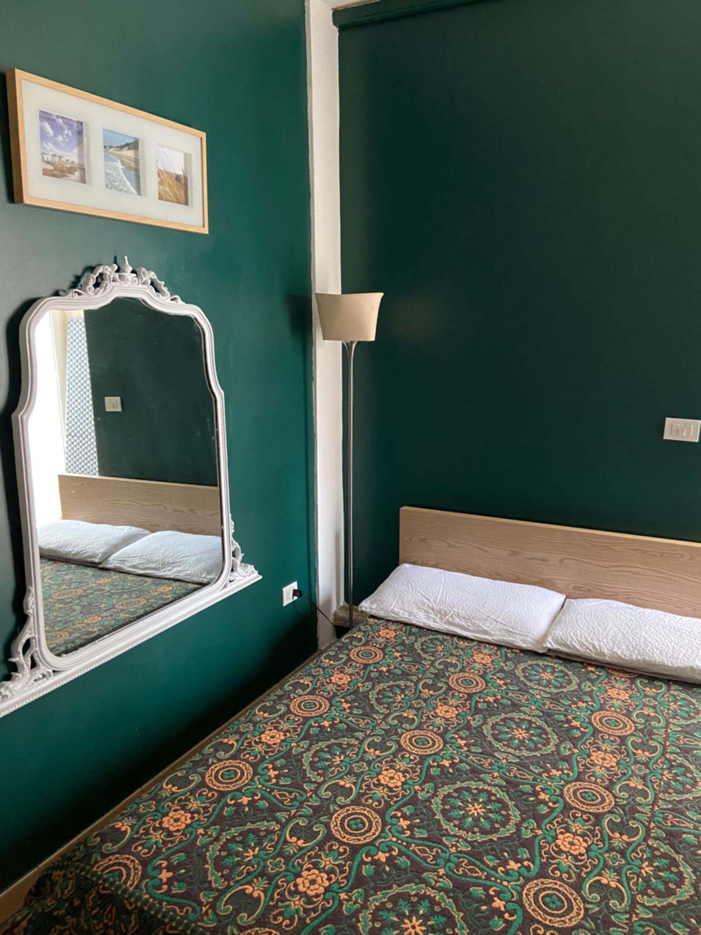 Budget Double Room photo 3
