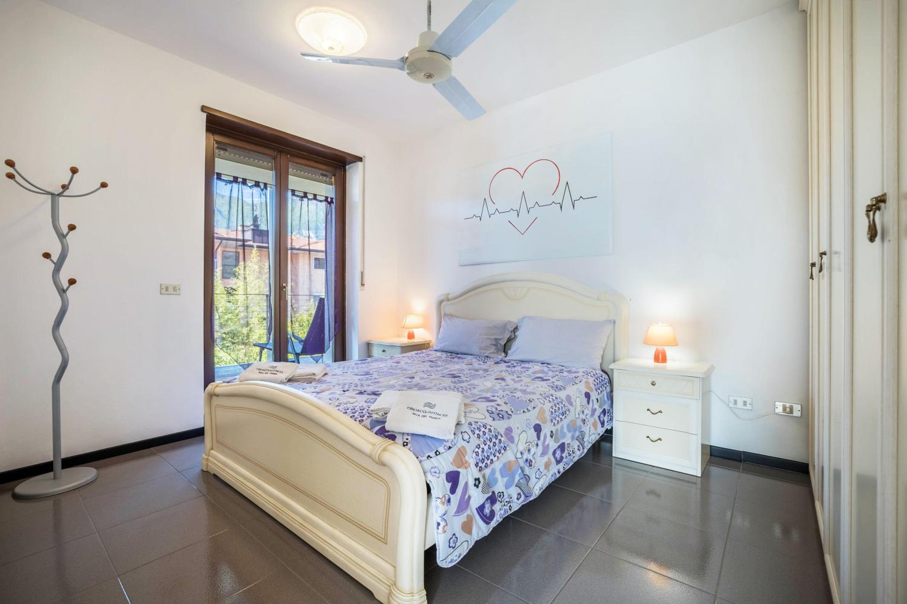 Two-Bedroom Deluxe Apartment with Garden View photo 1