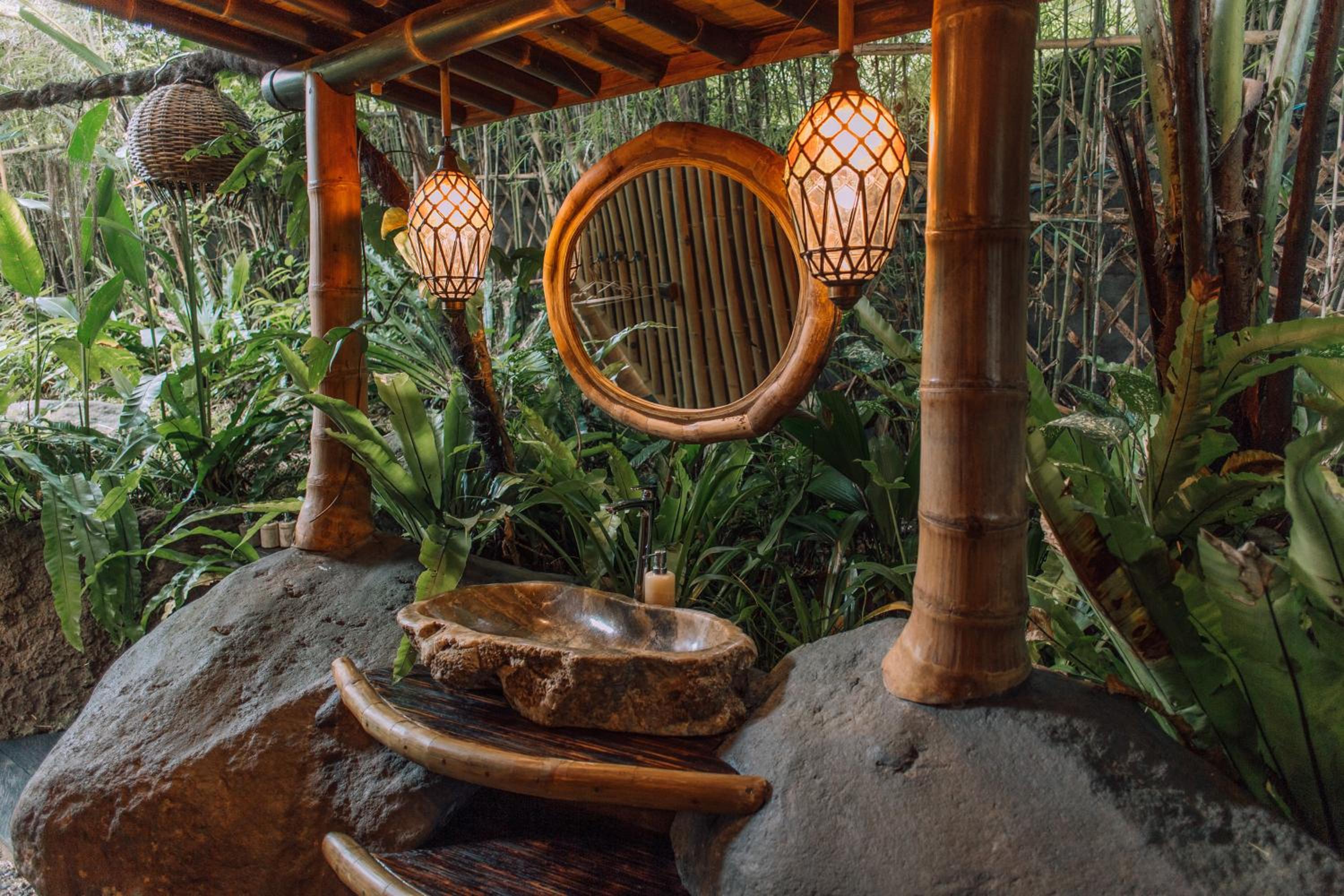 Hideout Beehive - Photo 14