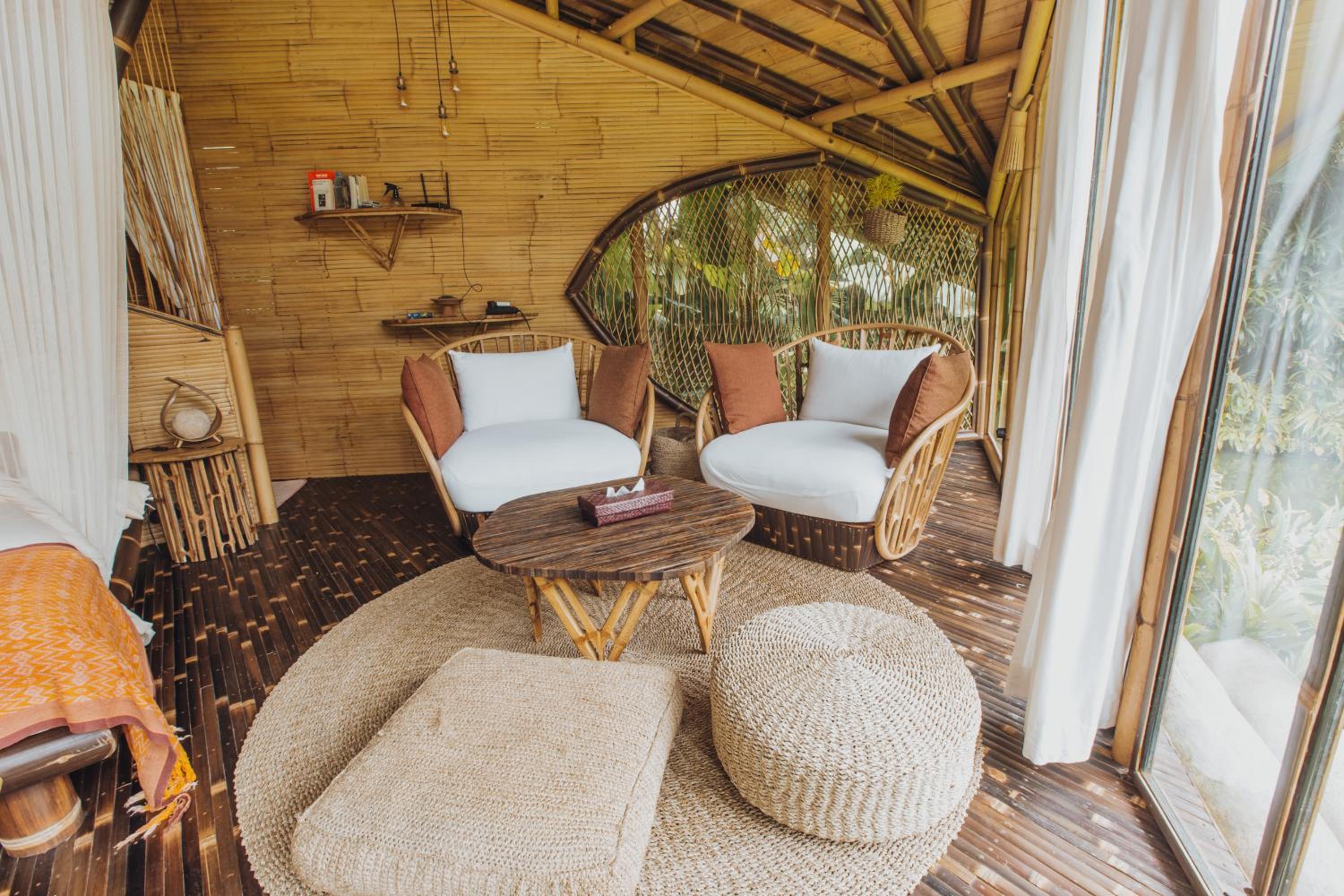 Hideout Falcon - Photo 8