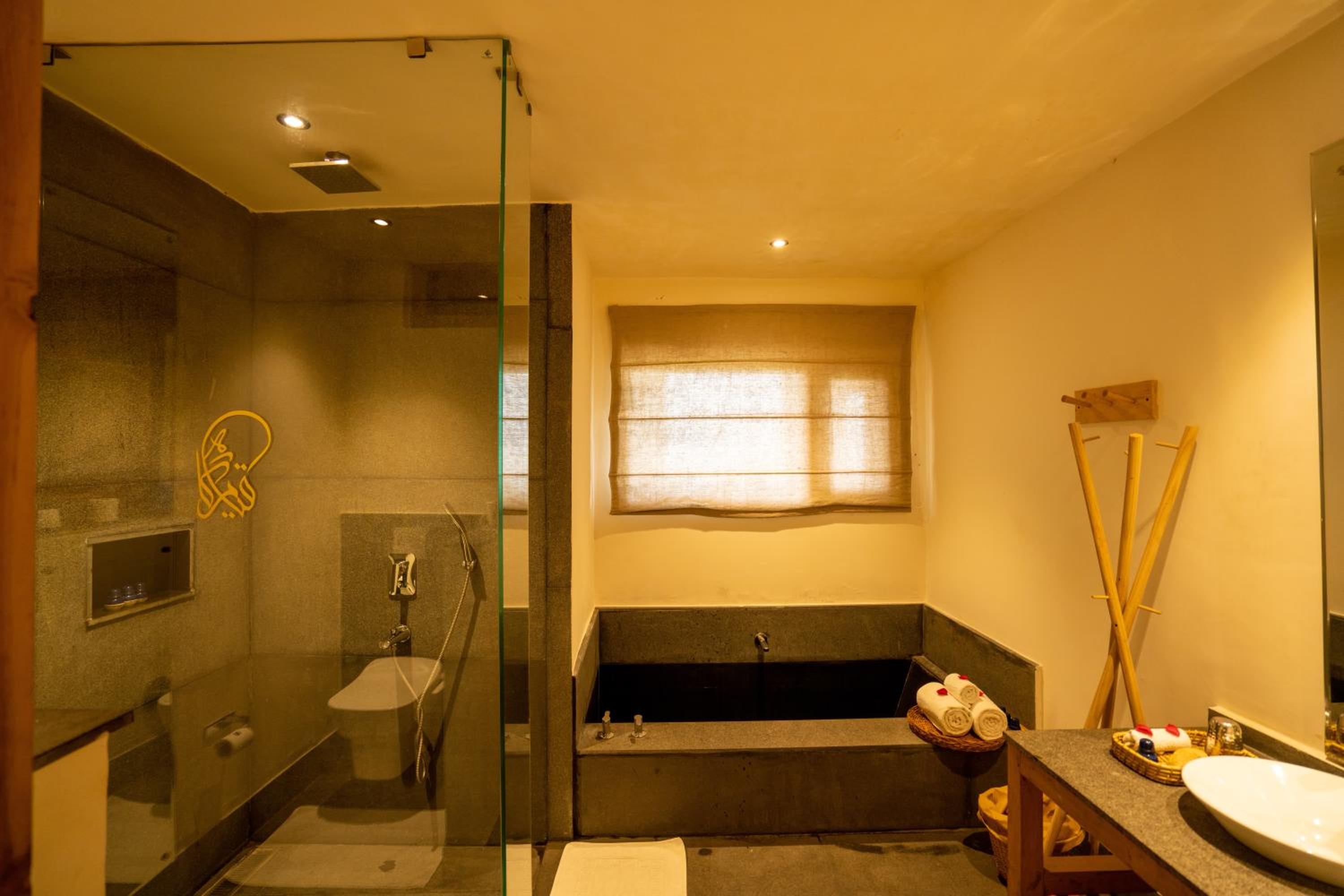 Suite - Photo 4
