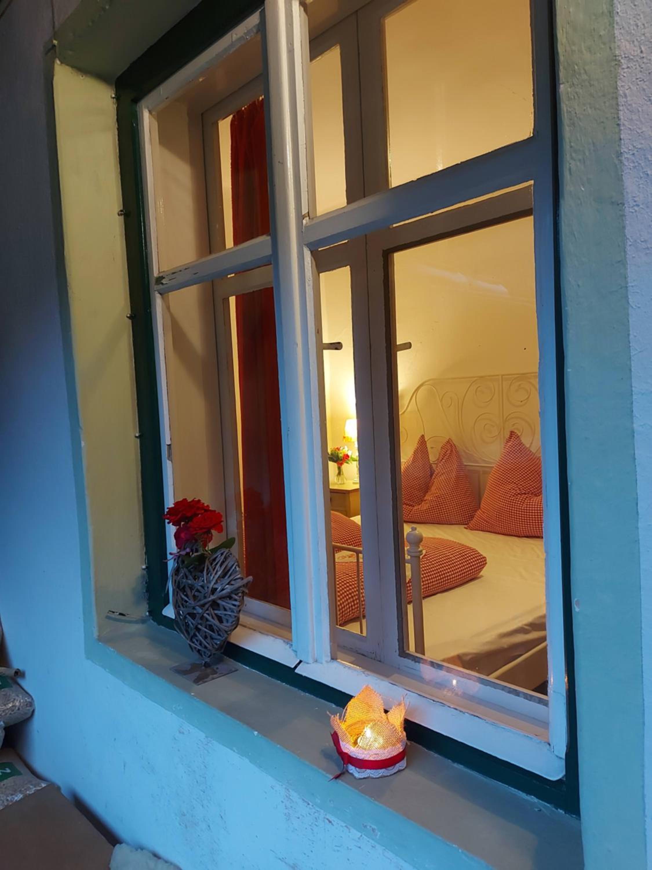 Two-Bedroom Apartment - Photo 17