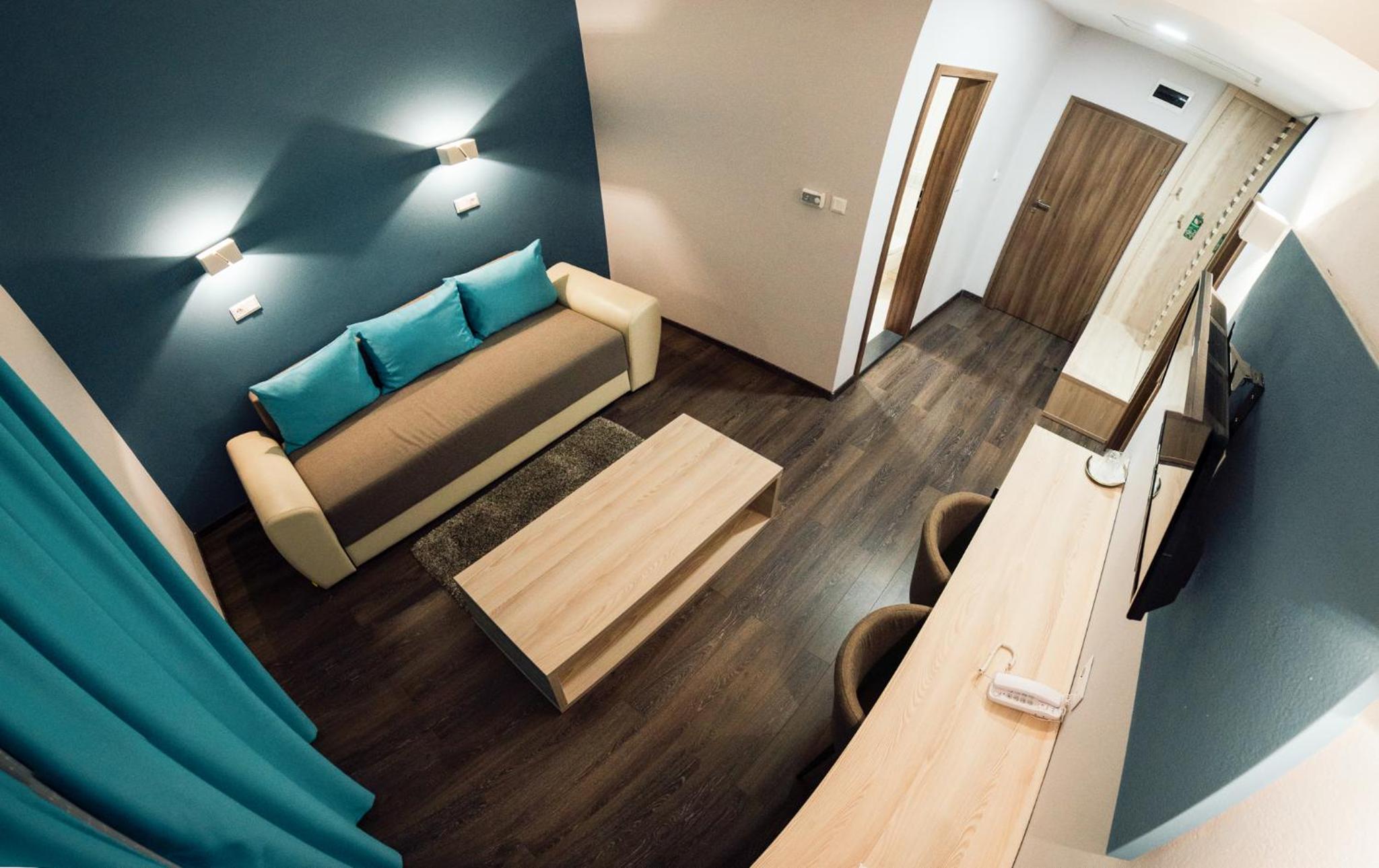 Suite with Balcony - Photo 1