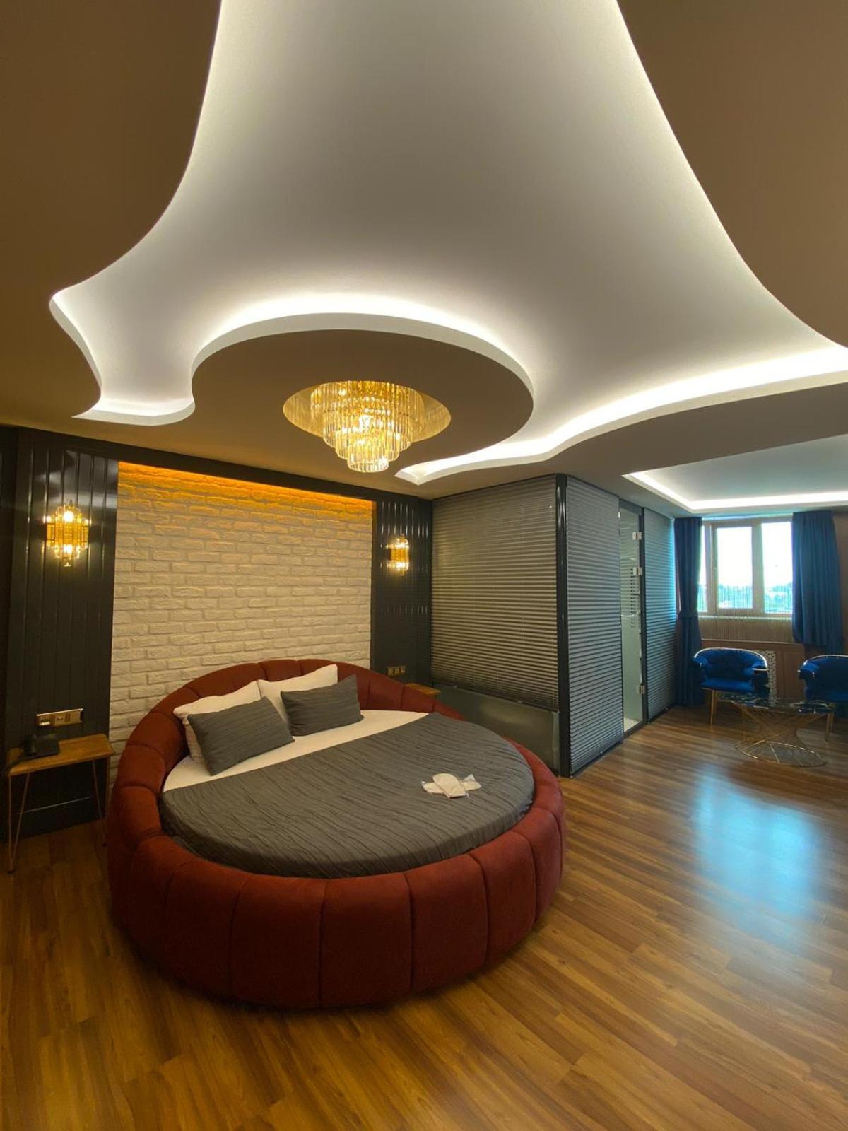 Queen Room with Spa Bath photo 1