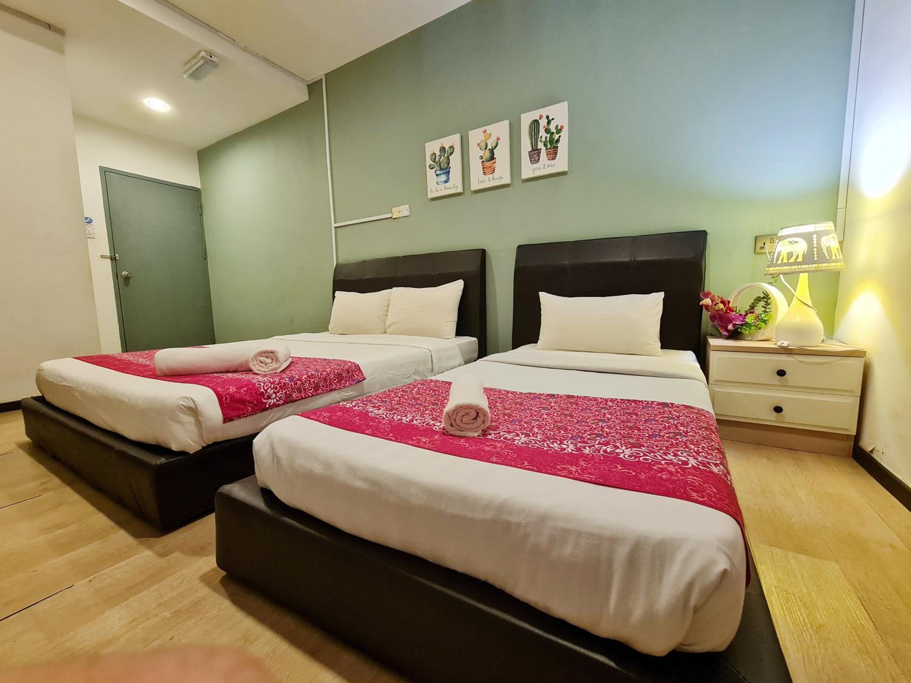 Deluxe Triple Room - Photo 3