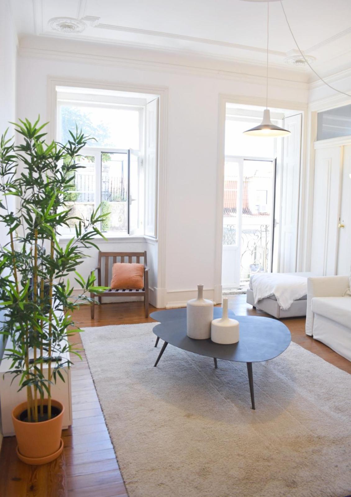 Three-Bedroom Apartment - Photo 11