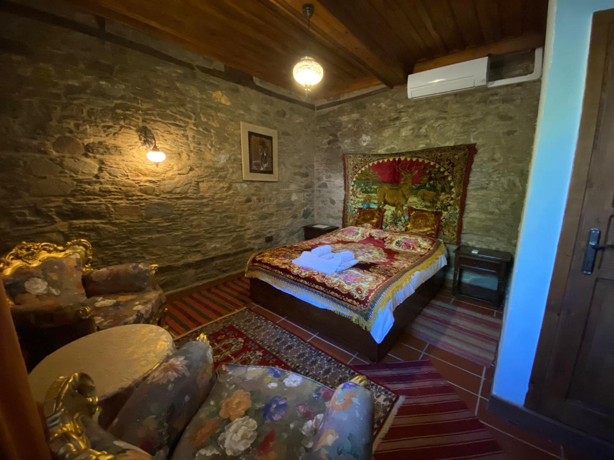 Standard Triple Room - Photo 4