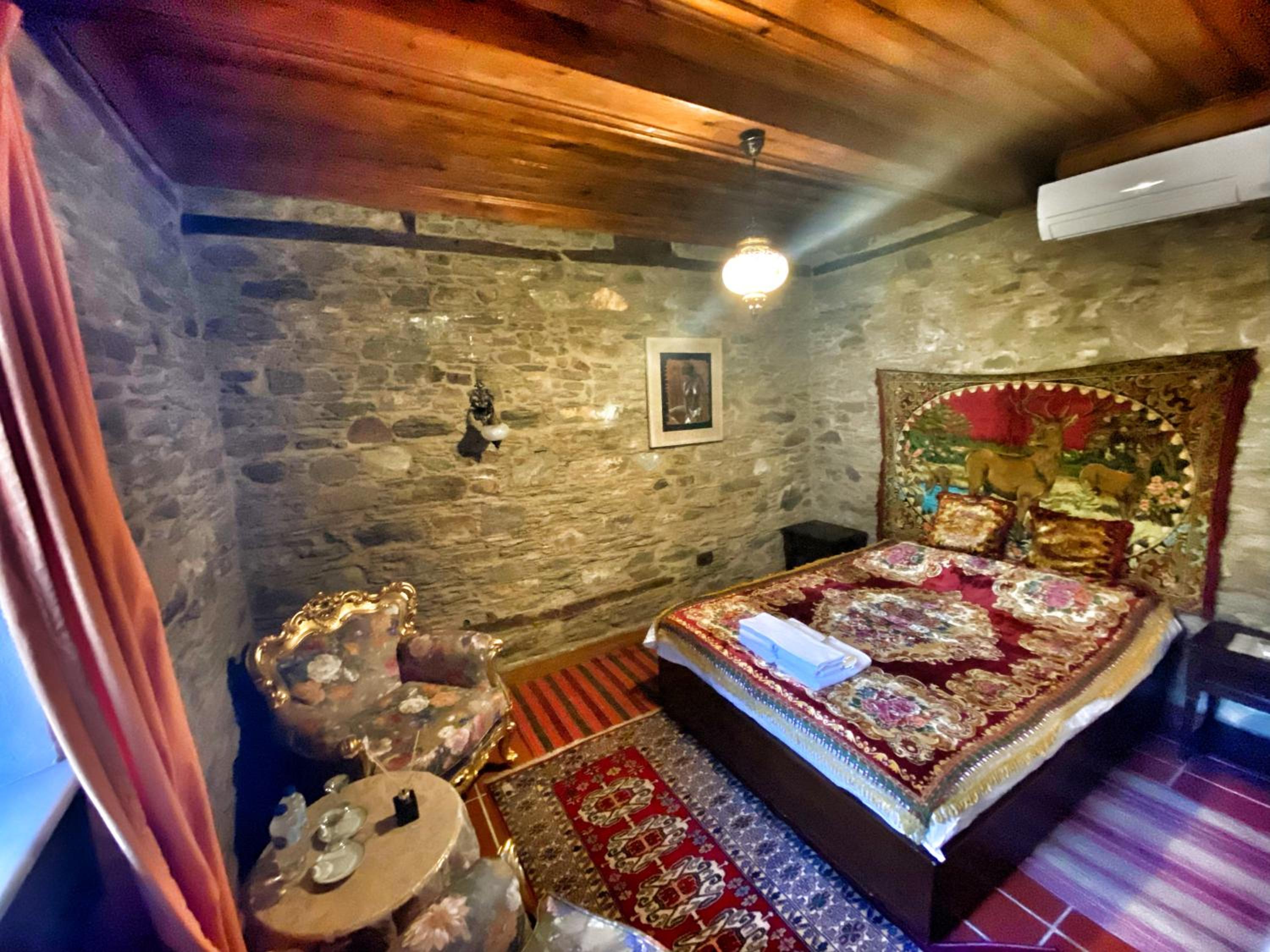 Standard Triple Room - Photo 3