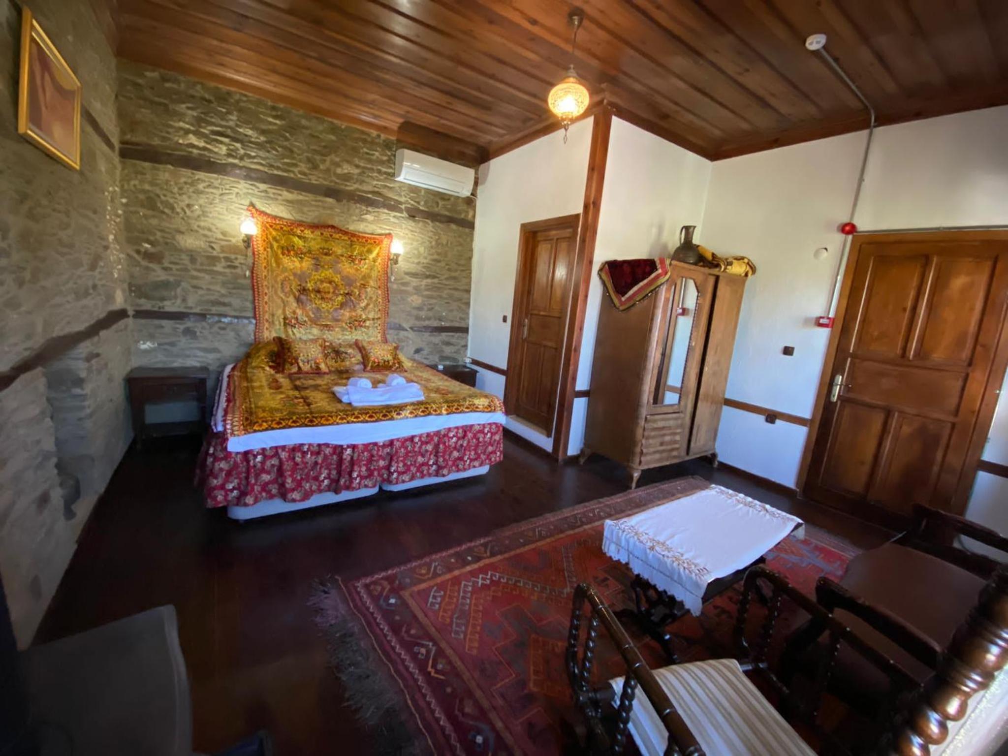 Superior Triple Room - Photo 34