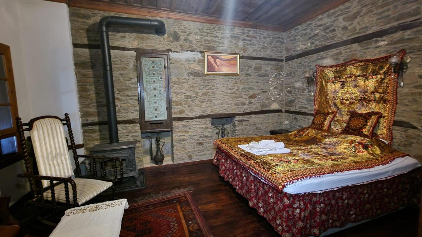 Superior Triple Room - Photo 31