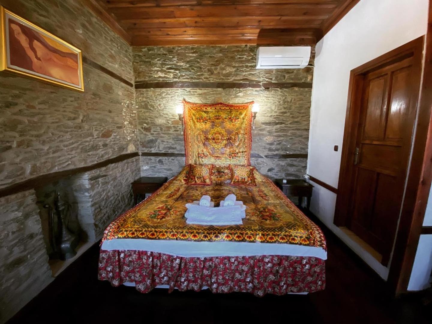 Superior Triple Room - Photo 21