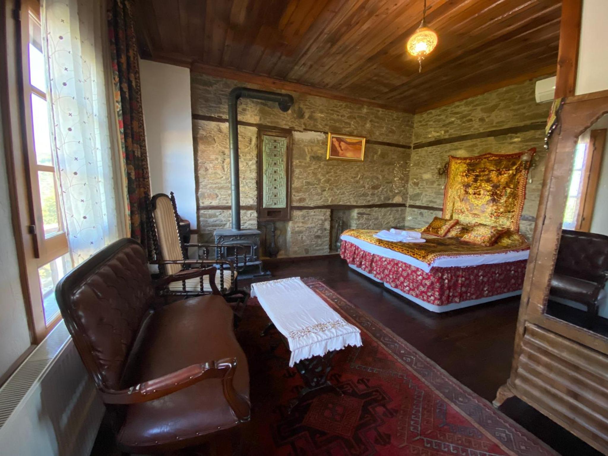 Superior Triple Room - Photo 35