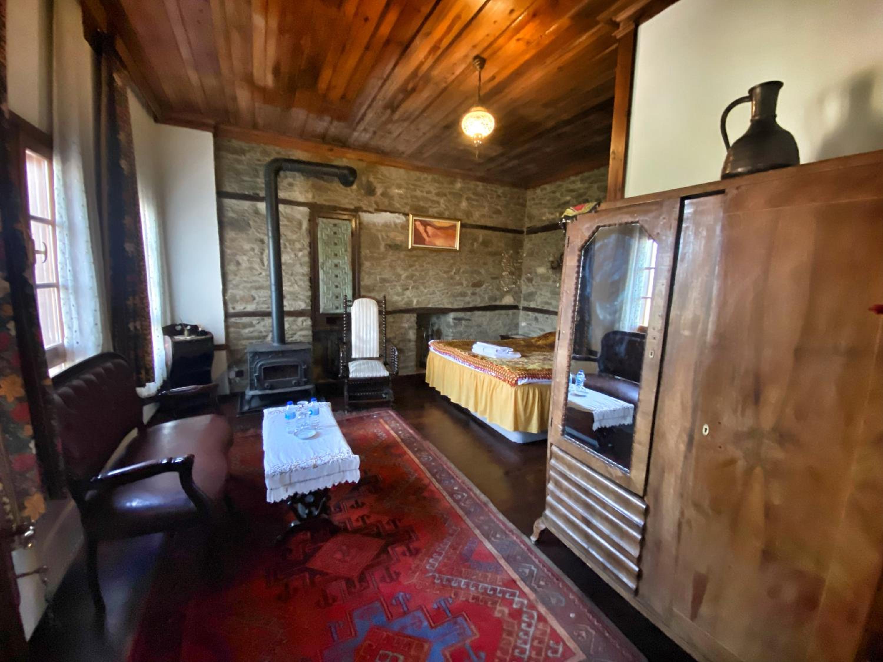 Superior Triple Room - Photo 13