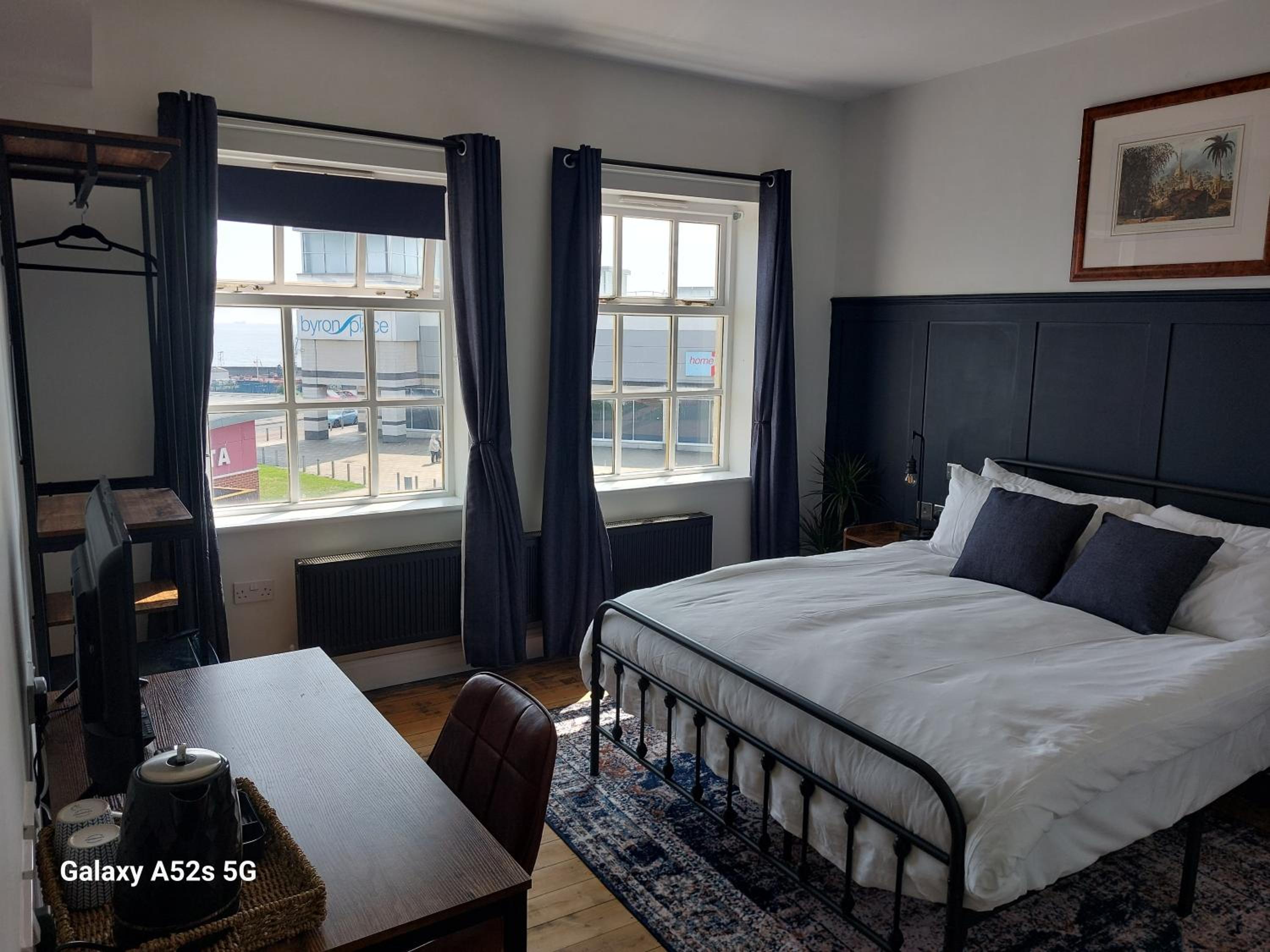 King Room with Sea View photo 3