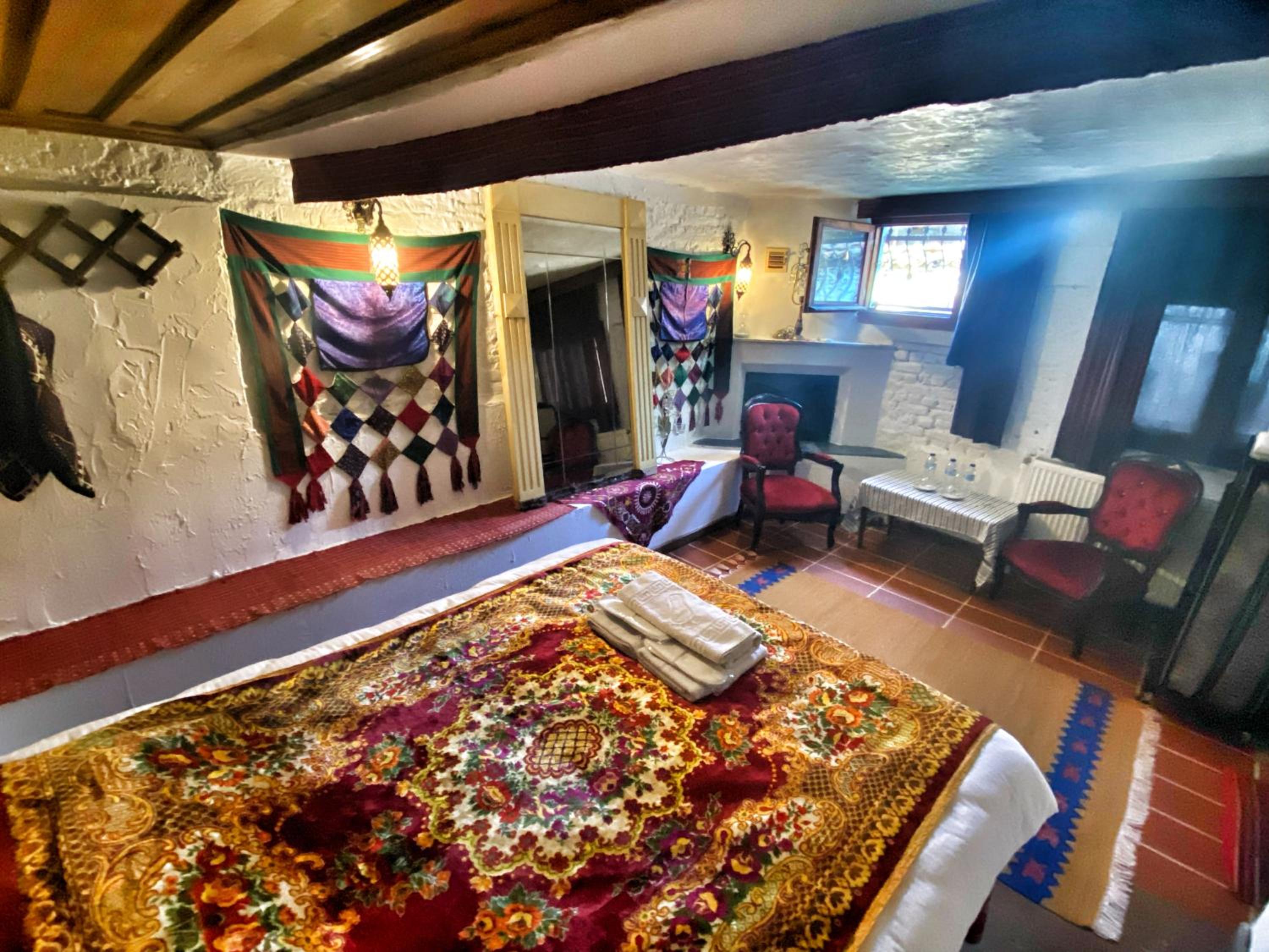 Budget Triple Room - Photo 2