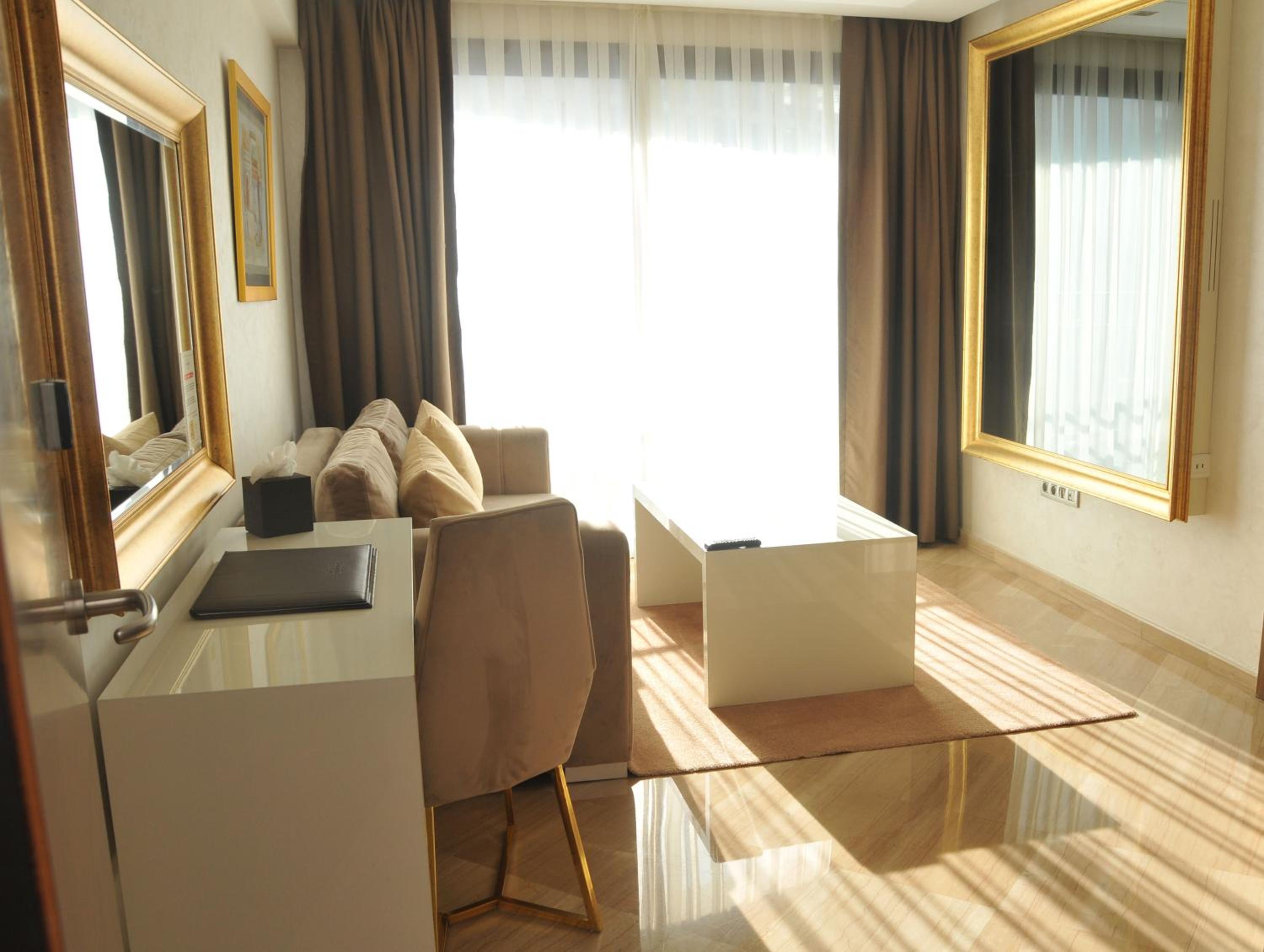 Standard Suite
