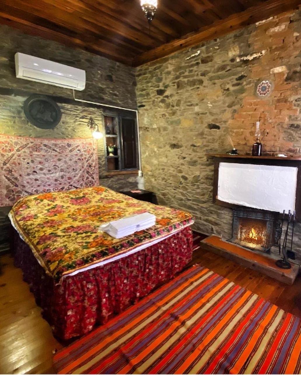 Deluxe Room - Photo 1