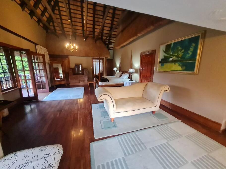 Villa photo 1