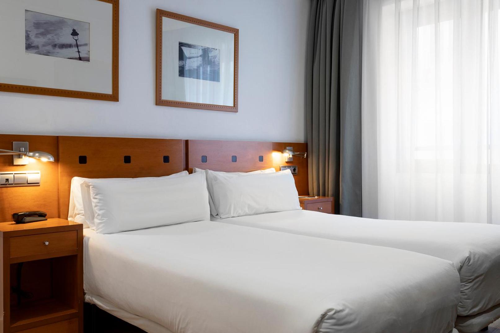 Double or Twin Room (1-2 Adults) photo 3