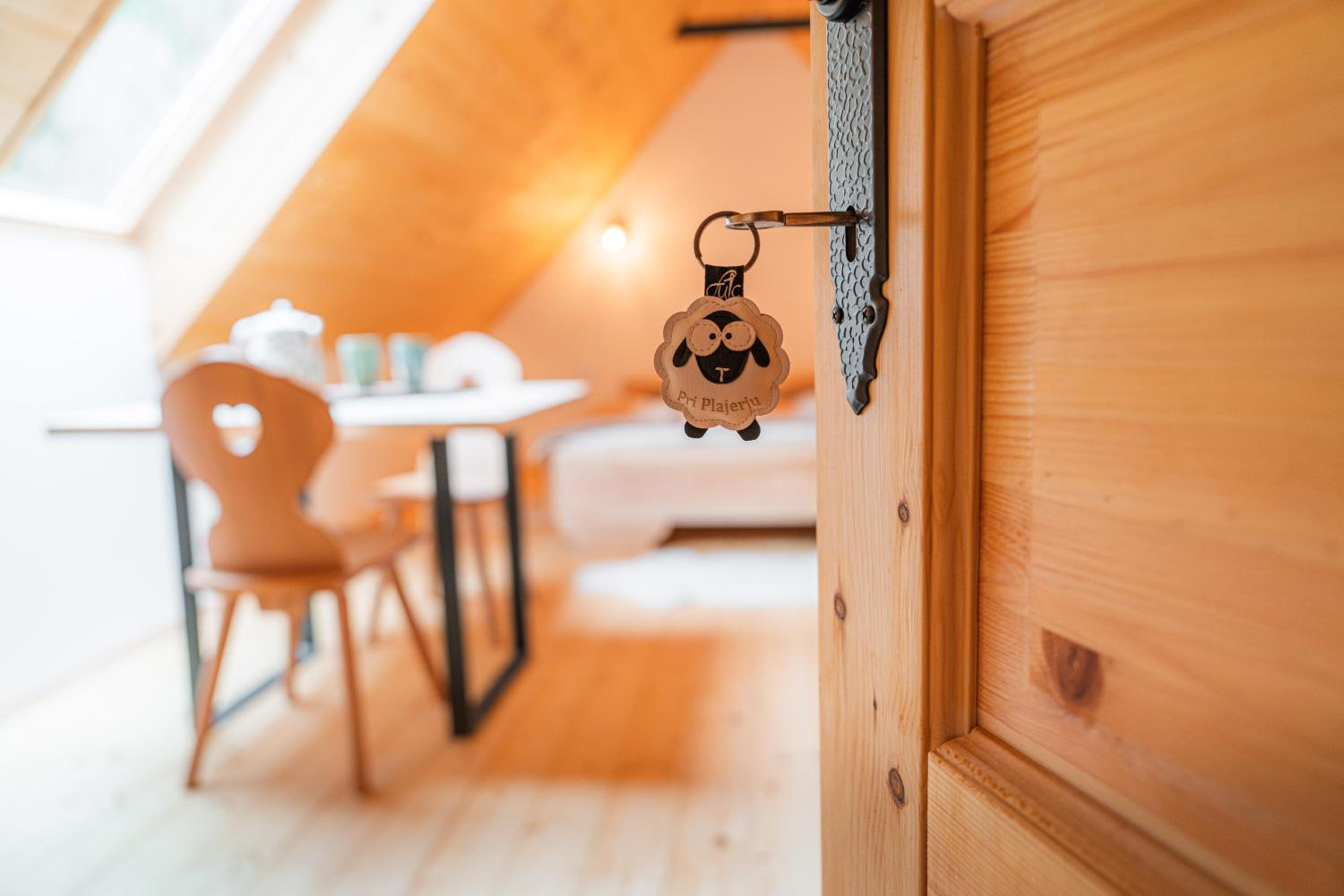 Double Room with Shared Bathroom (Hayloft)