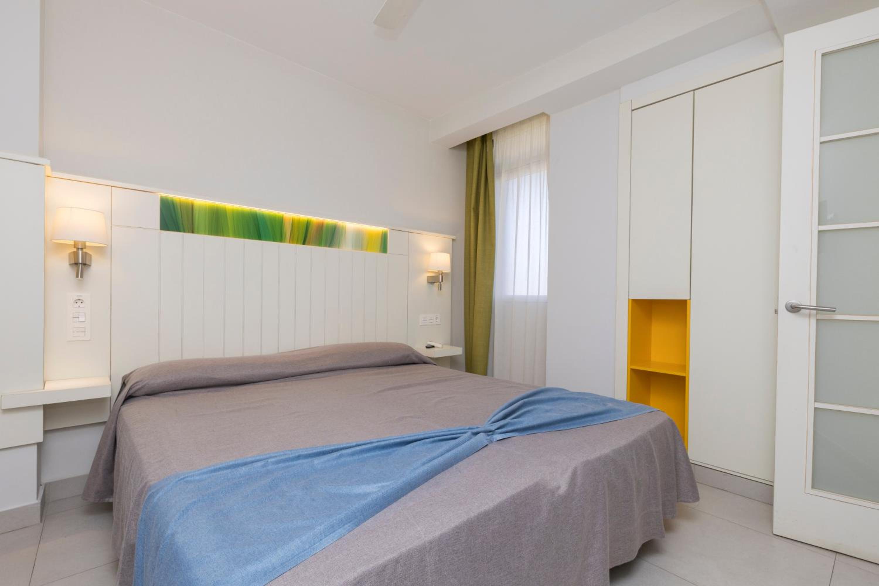 Habitación Doble Estándar (2 adultos + 1 niño)