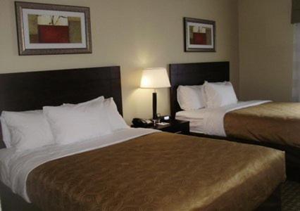 Queen Studio Suite with Two Queen Beds - Non-Smoking photo 1
