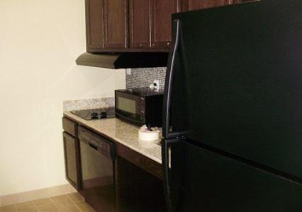King Studio Suite - Non-Smoking photo 3