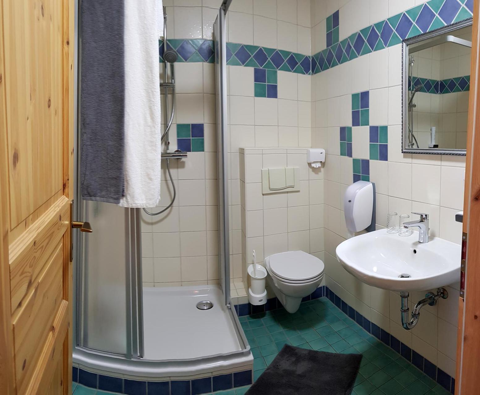 Double Room with Bathroom photo 3