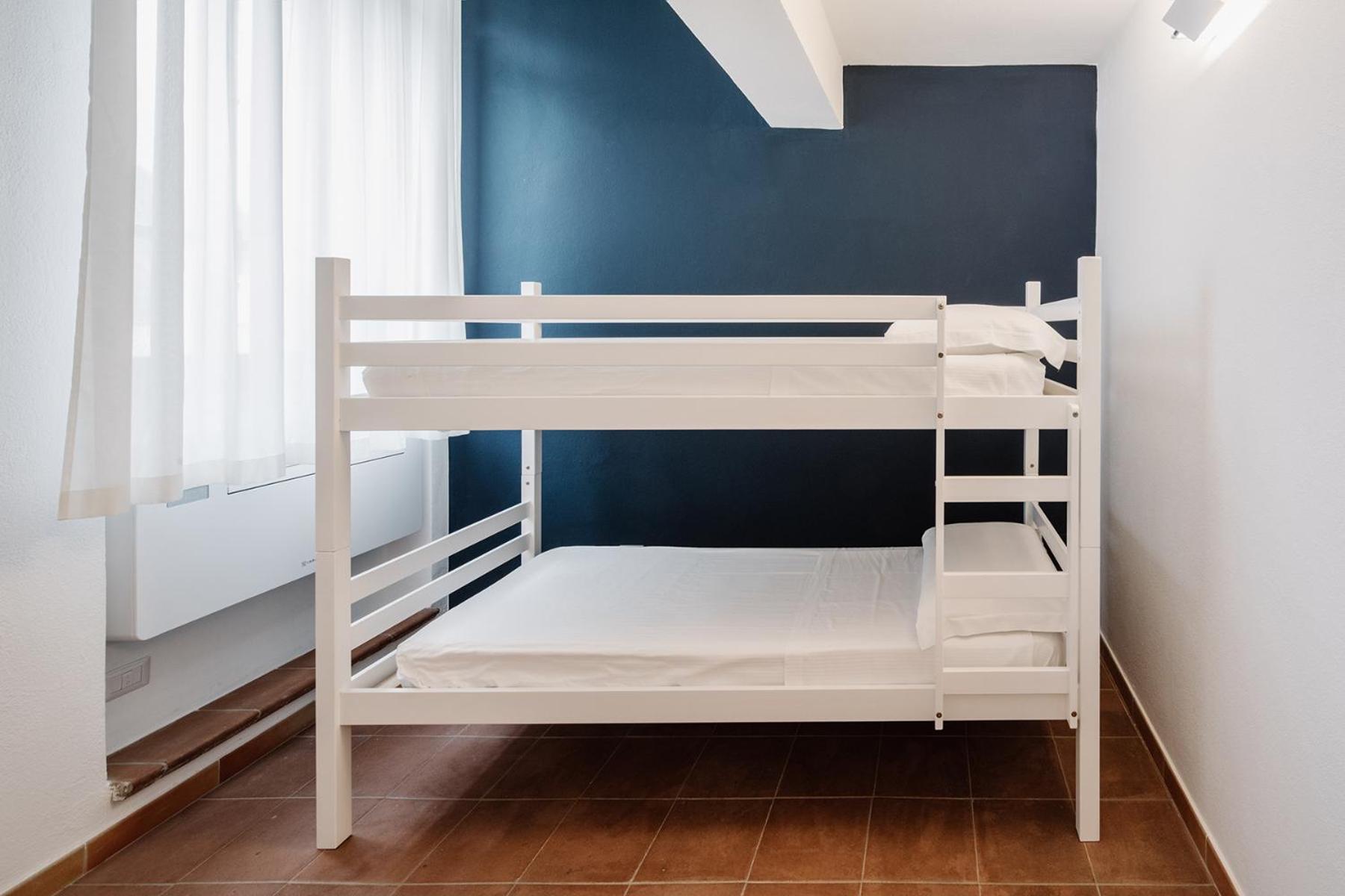 Bunk Bed in Mixed Dormitory Room photo 1