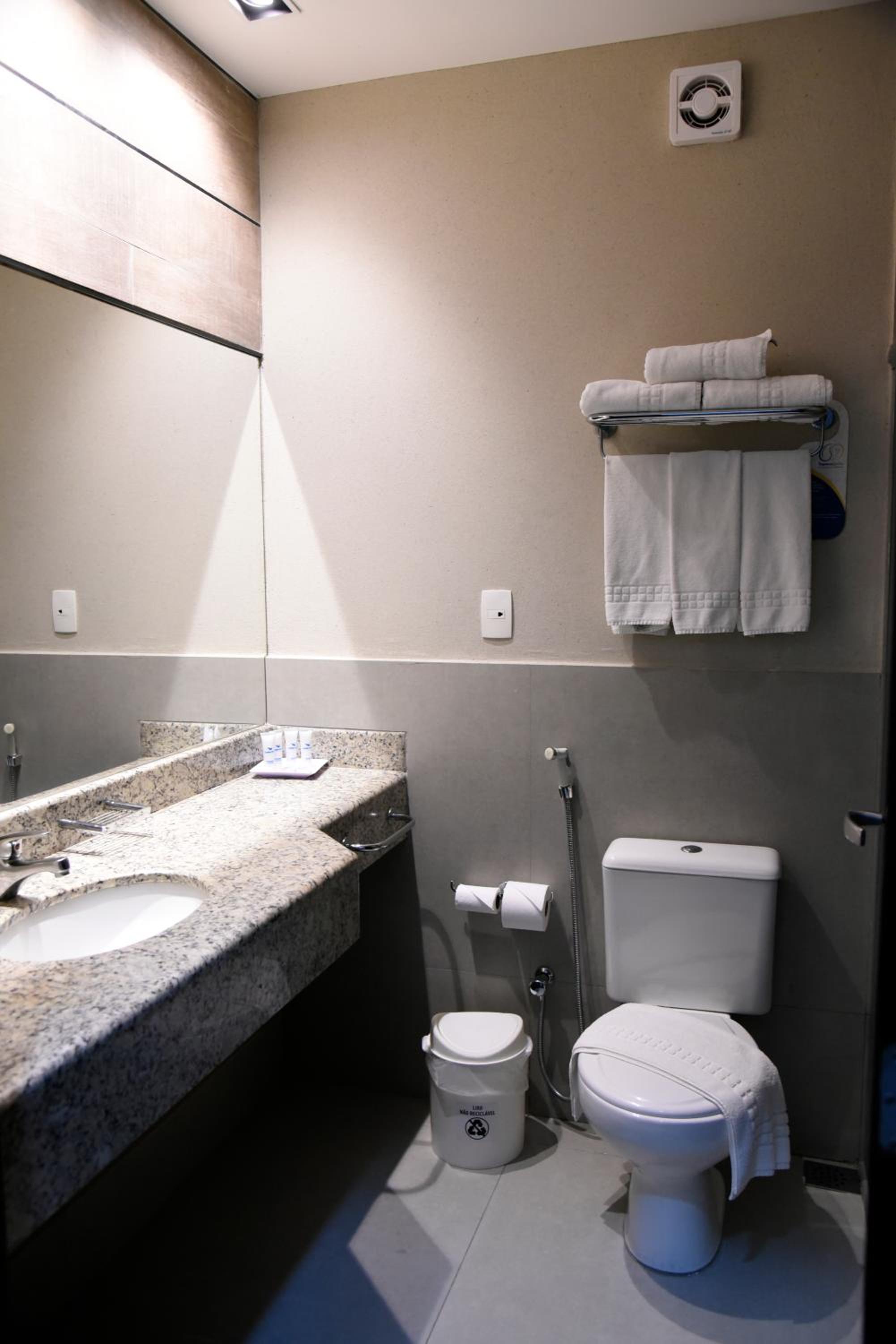 Superior Triple Room photo 2