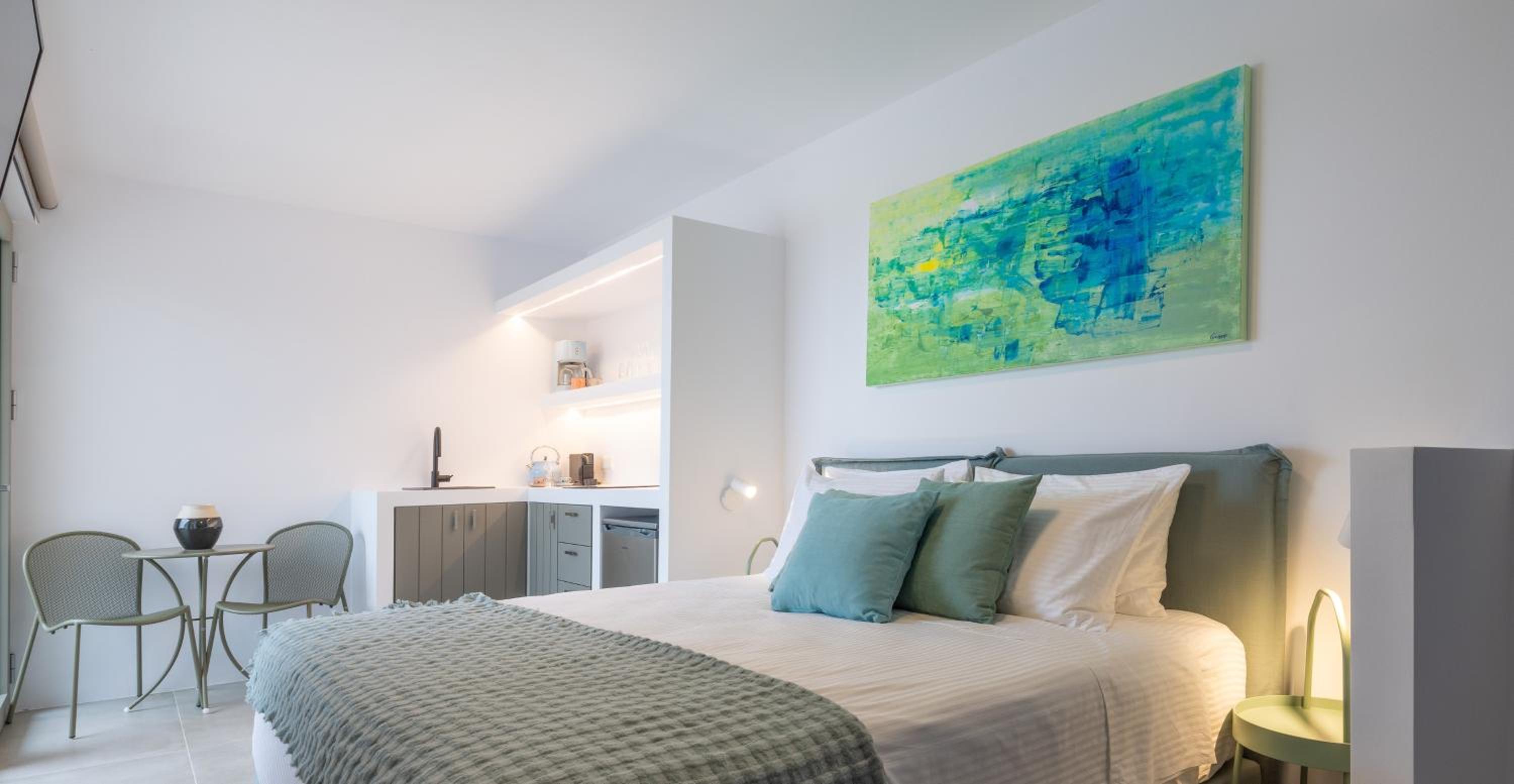 Large Double Room photo 1
