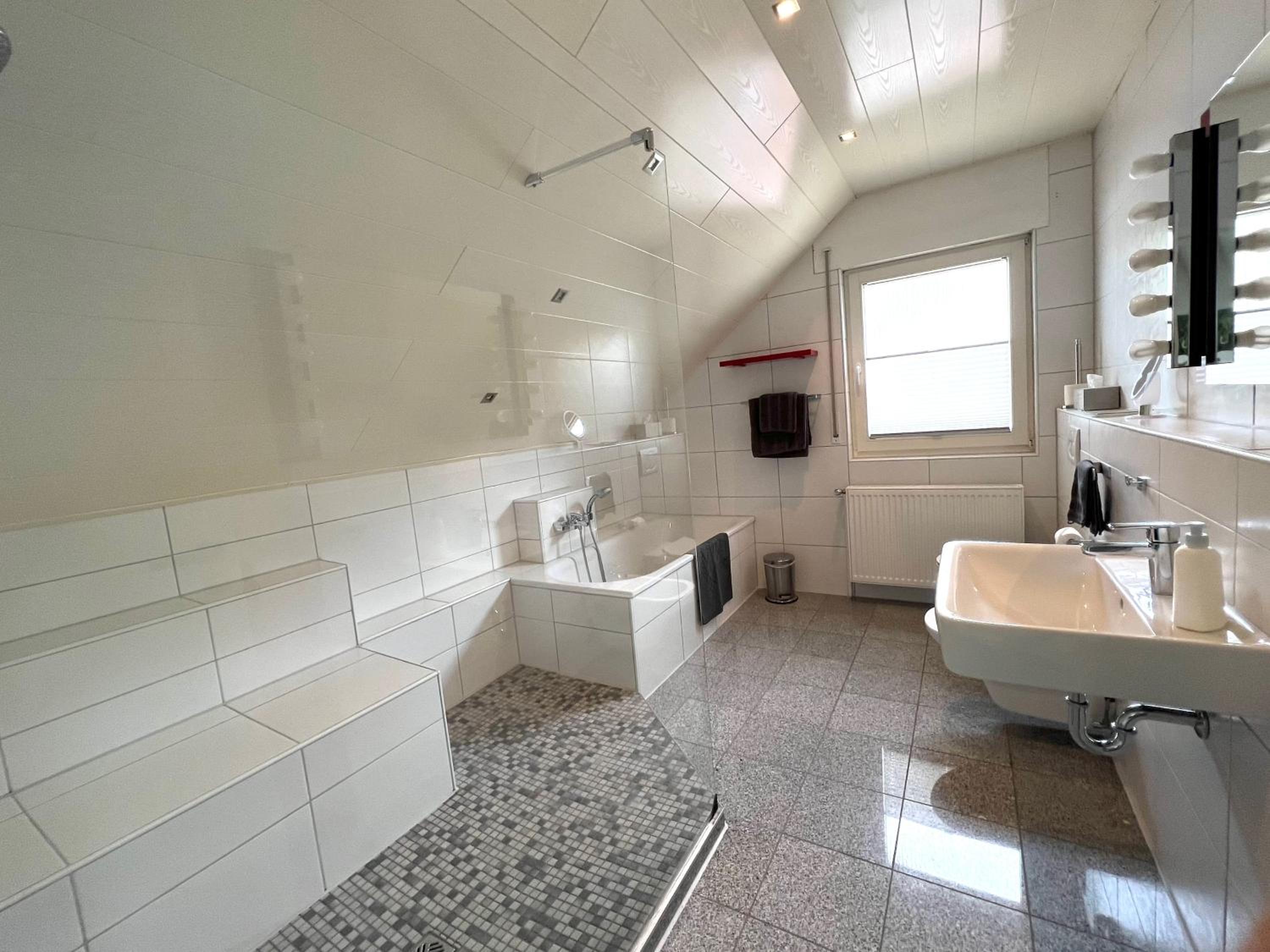 Superior One-Bedroom Apartment with Balcony photo 3
