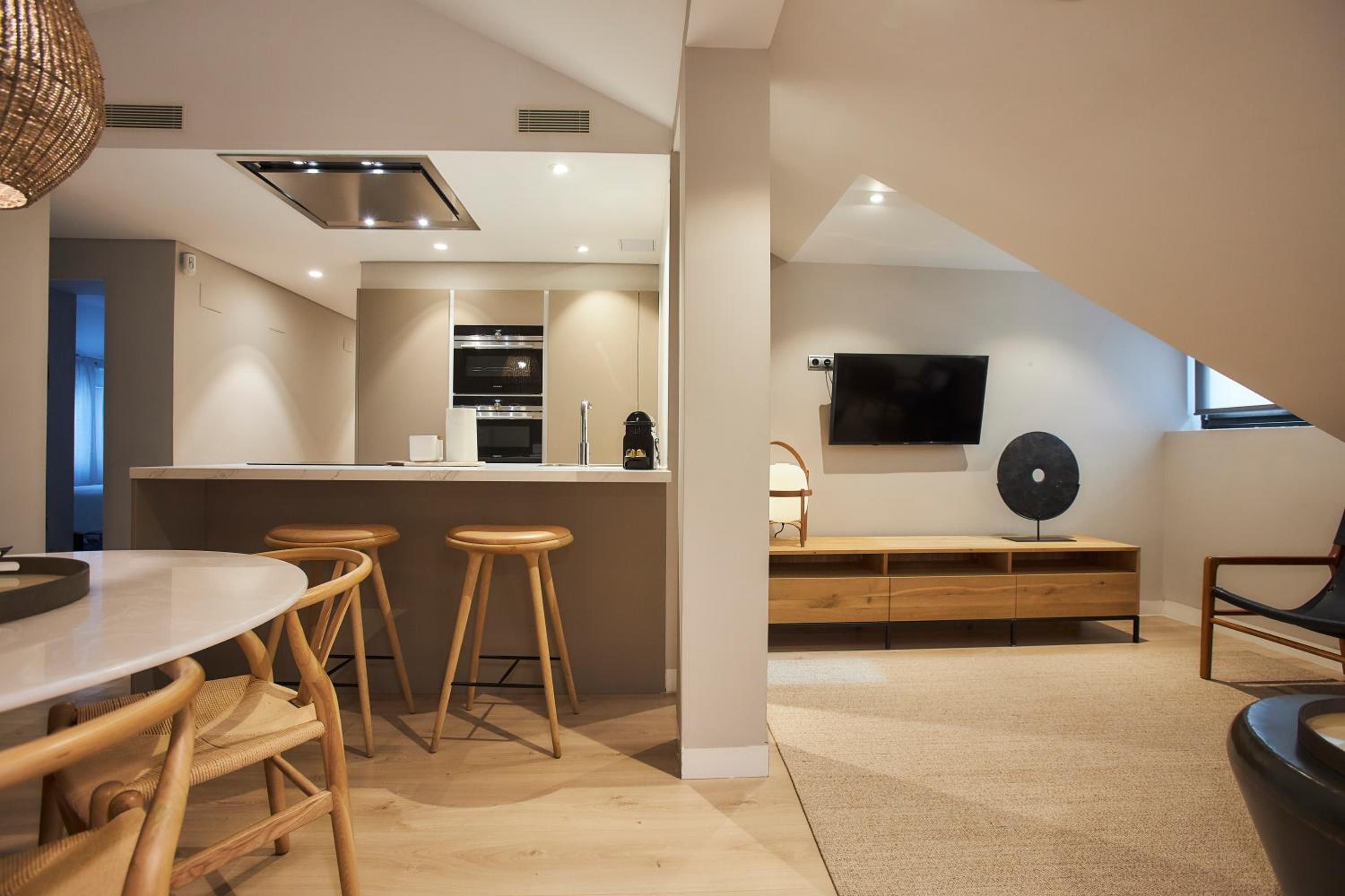 Penthouse Apartment photo 2