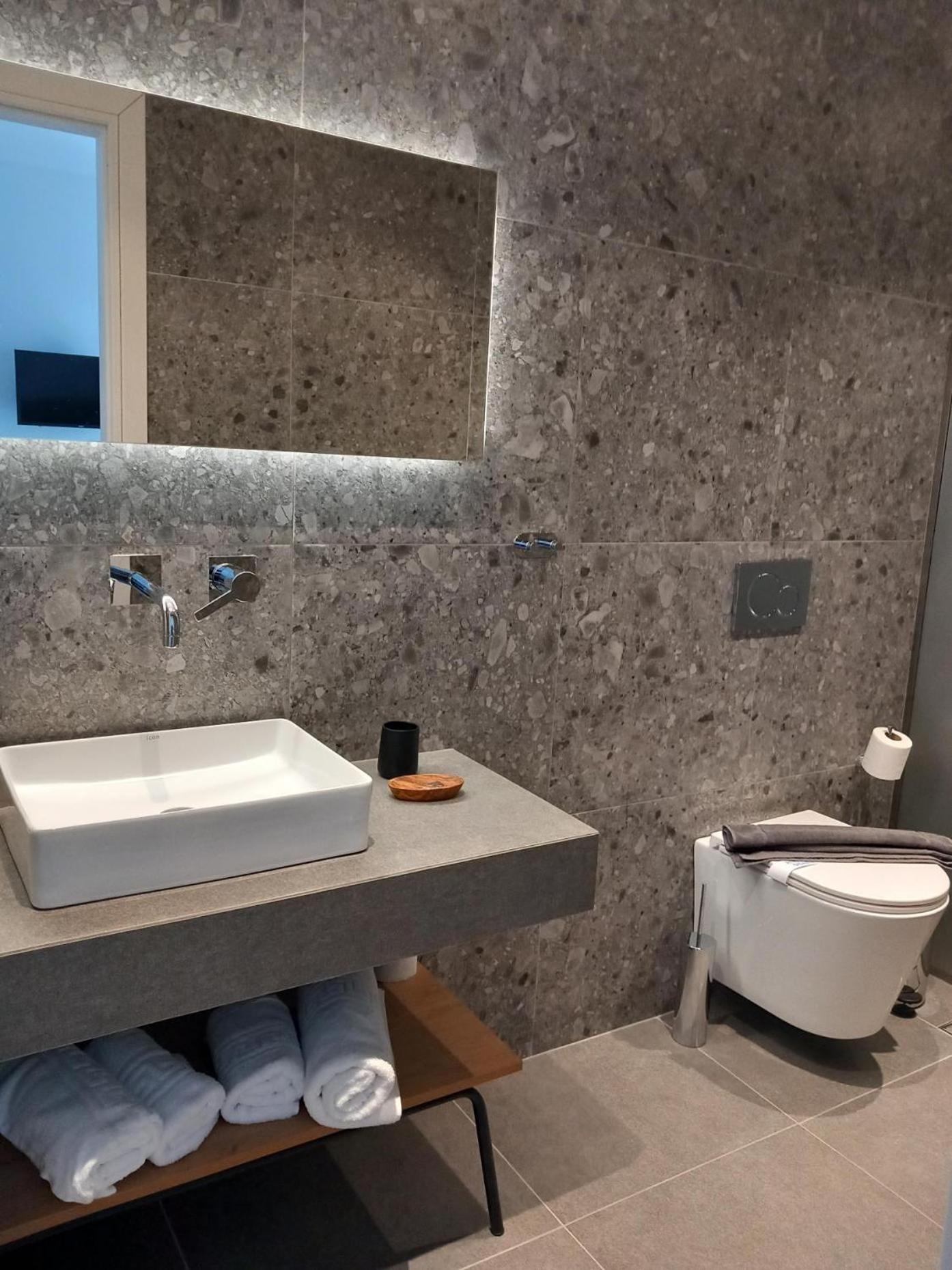 Superior Triple Room - Photo 2
