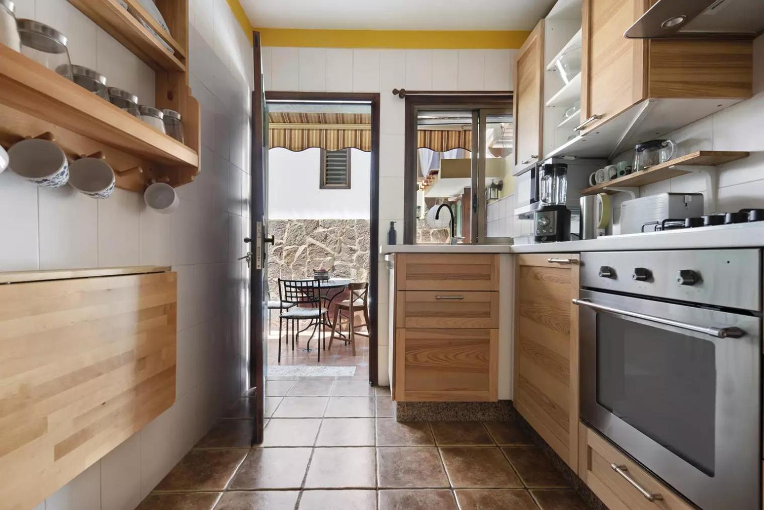 Apartment - Split Level photo 3