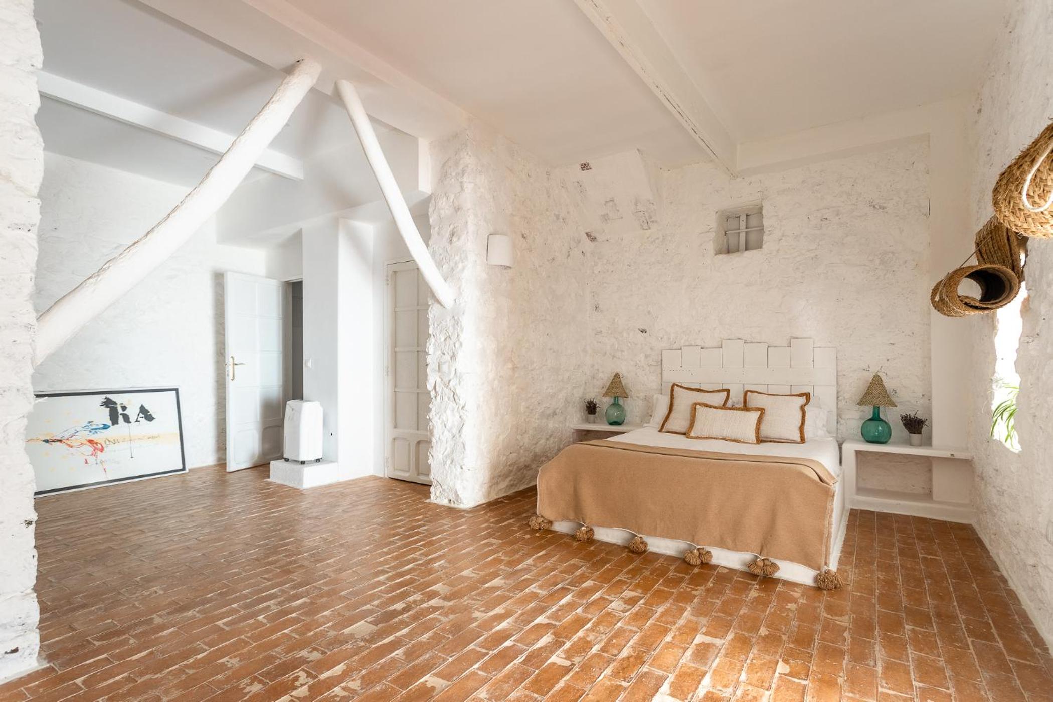 One-Bedroom Loft photo 3
