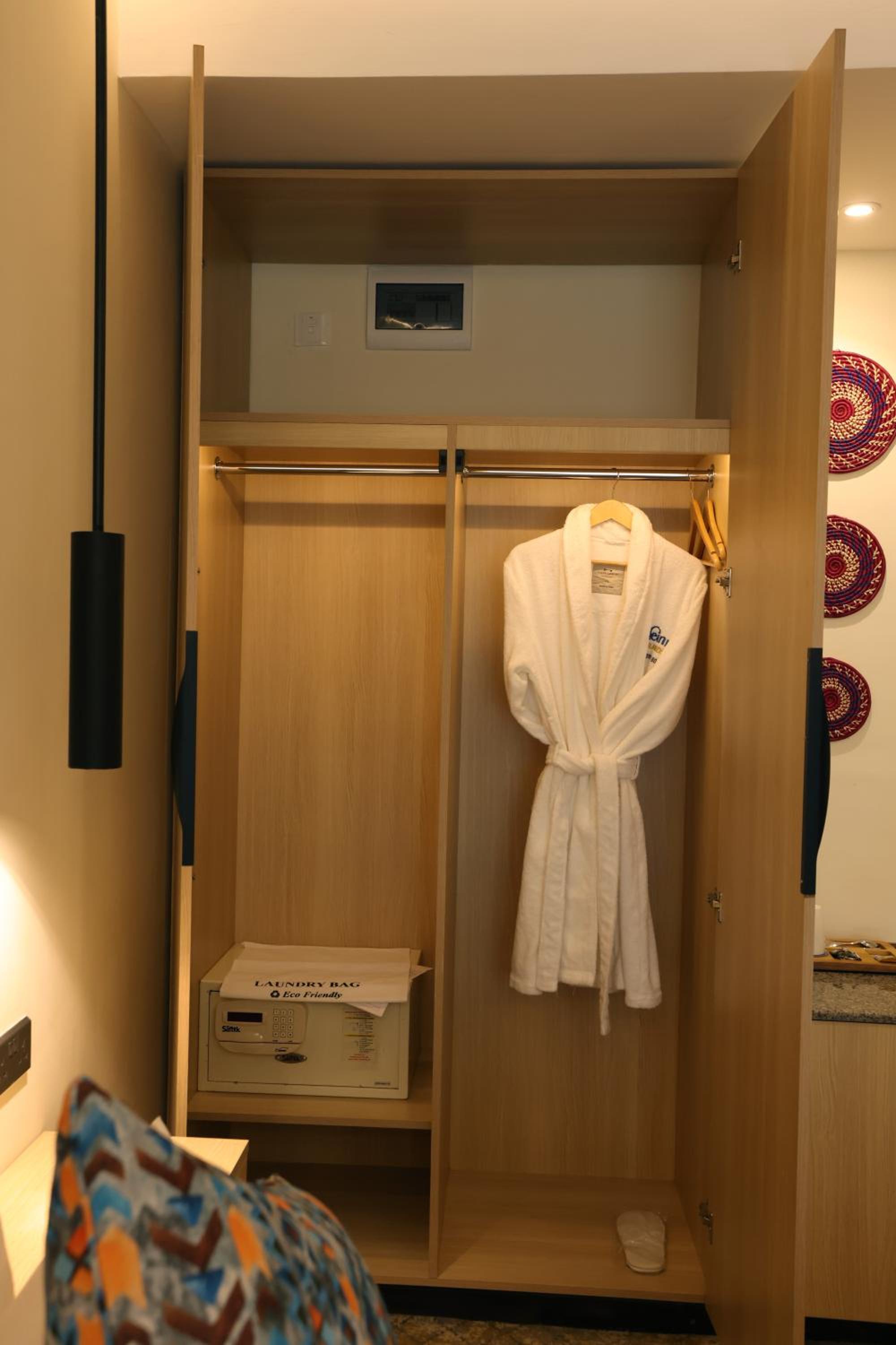 Deluxe Double Room - Photo 17