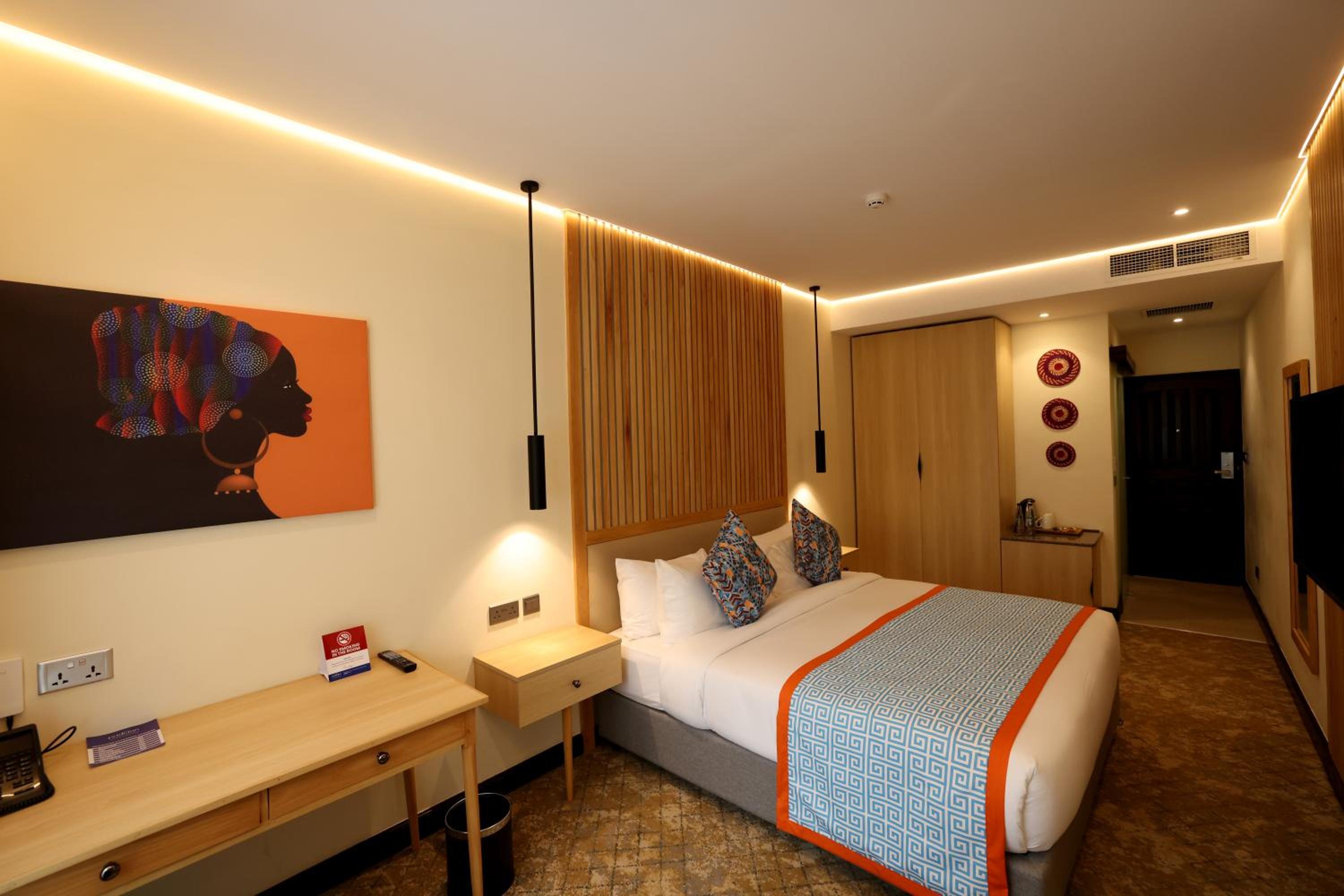 Deluxe Double Room - Photo 19