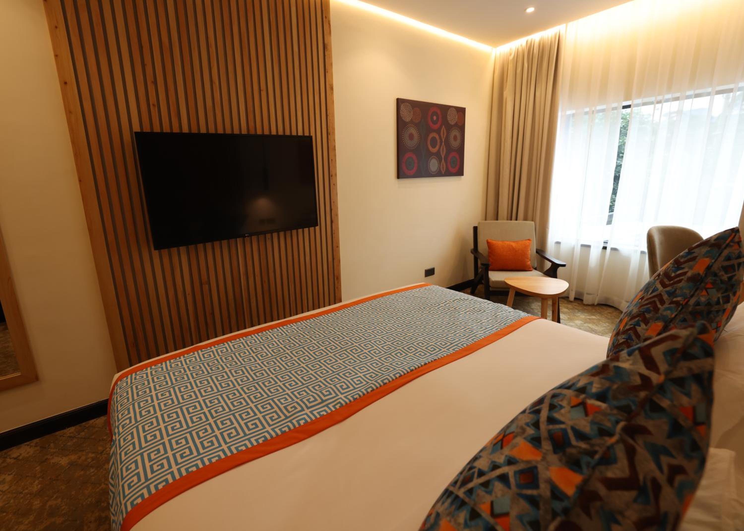 Deluxe Double Room - Photo 21